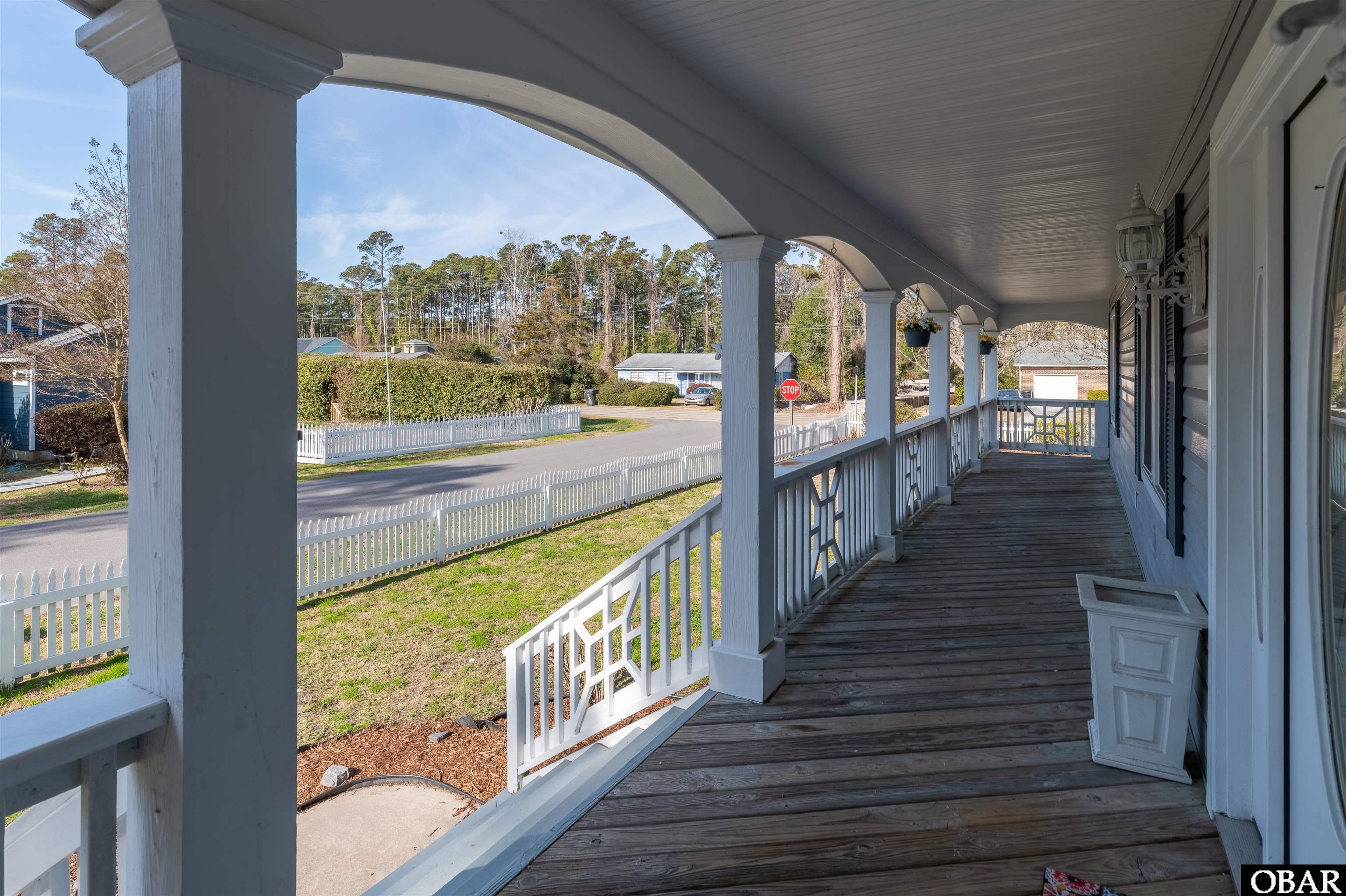 101 Broughton Street, Manteo, NC 27954, 3 Bedrooms Bedrooms, ,2 BathroomsBathrooms,Residential,For sale,Broughton Street,121319