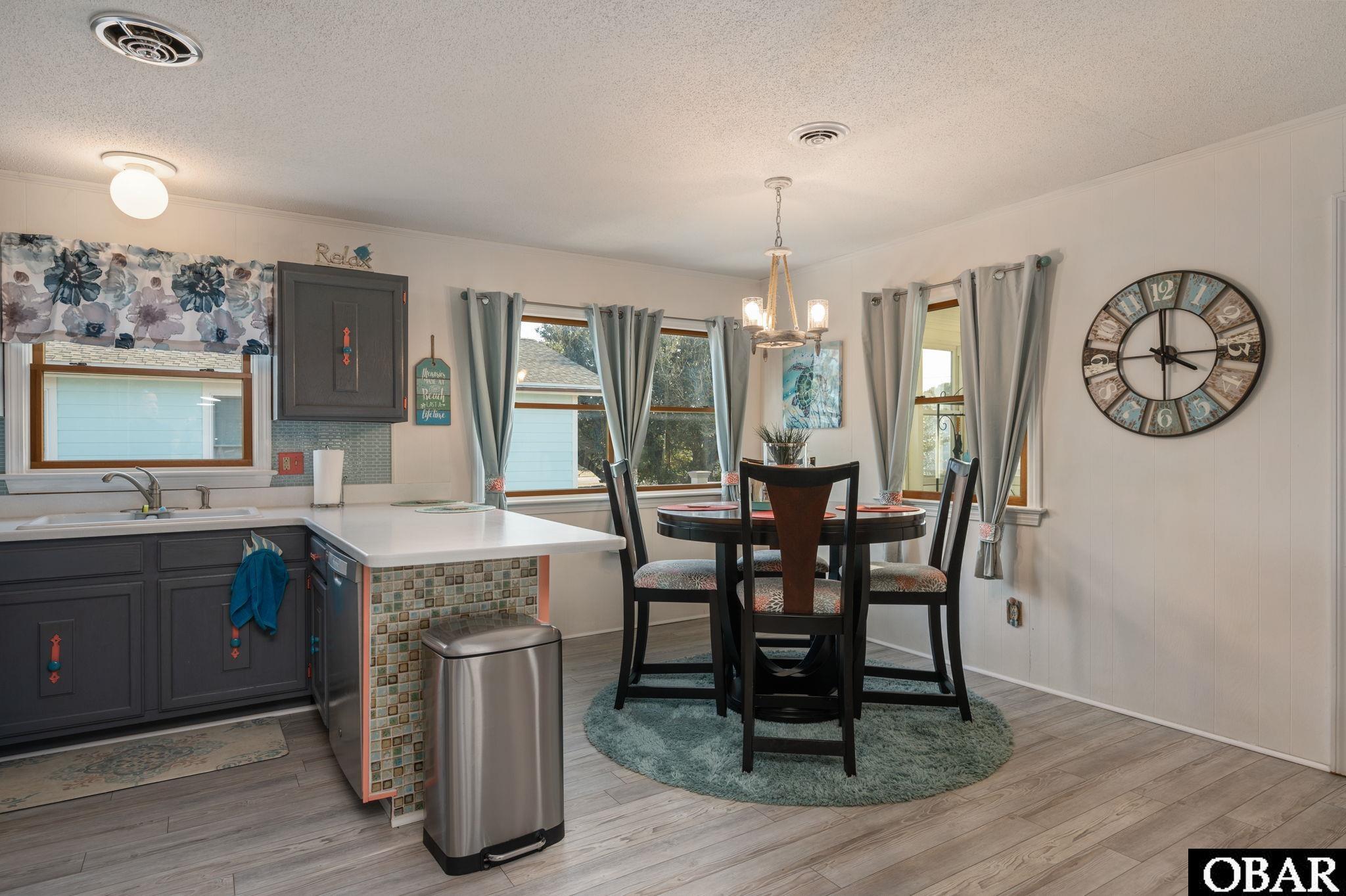 1705 Wrightsville Boulevard, Kill Devil Hills, NC 27948, 3 Bedrooms Bedrooms, ,2 BathroomsBathrooms,Residential,For sale,Wrightsville Boulevard,121415