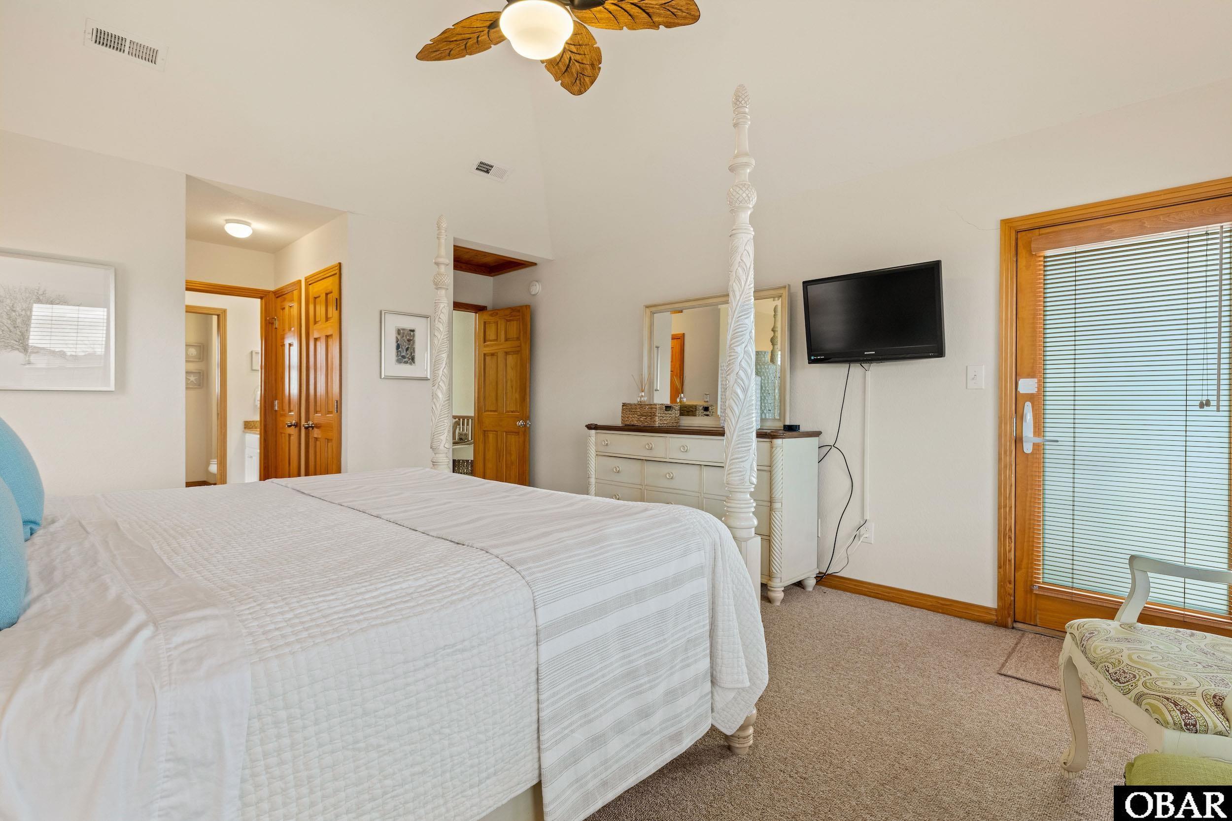125 Duck Landing Lane, Duck, NC 27949, 7 Bedrooms Bedrooms, ,7 BathroomsBathrooms,Residential,For sale,Duck Landing Lane,121536
