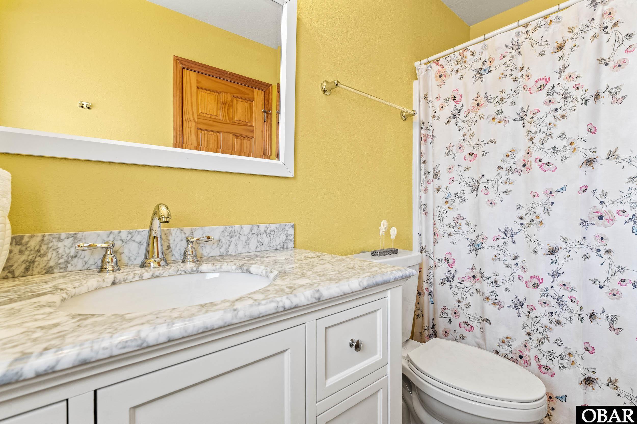 125 Duck Landing Lane, Duck, NC 27949, 7 Bedrooms Bedrooms, ,7 BathroomsBathrooms,Residential,For sale,Duck Landing Lane,121536
