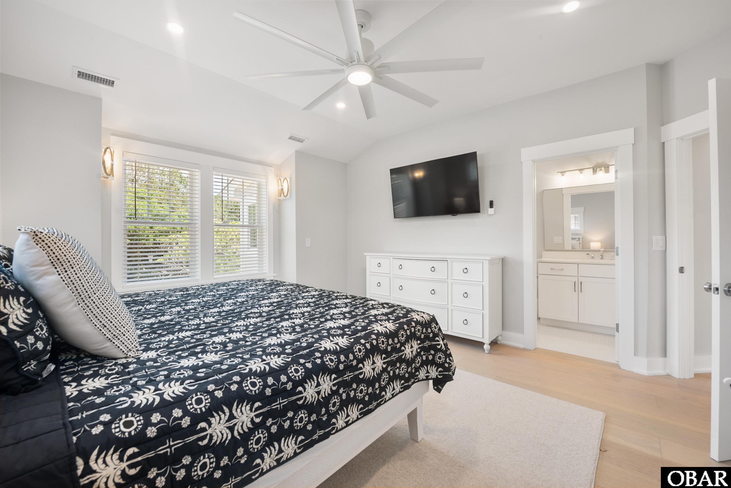 642 Hunt Club Drive, Corolla, NC 27927, 12 Bedrooms Bedrooms, ,14 BathroomsBathrooms,Residential,For sale,Hunt Club Drive,121918