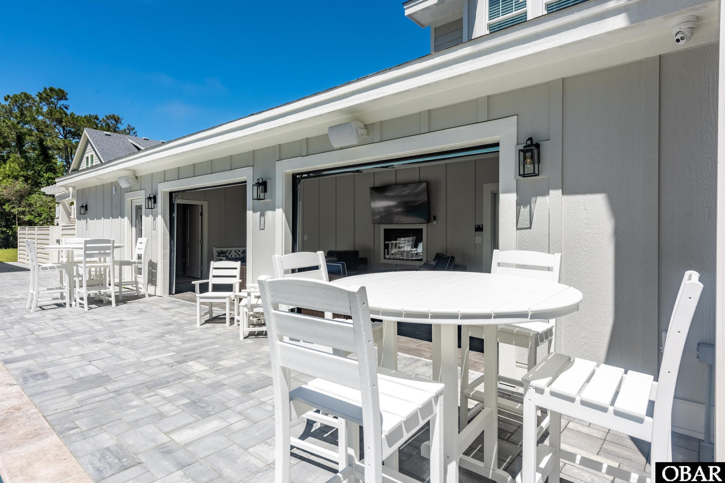 642 Hunt Club Drive, Corolla, NC 27927, 12 Bedrooms Bedrooms, ,14 BathroomsBathrooms,Residential,For sale,Hunt Club Drive,121918