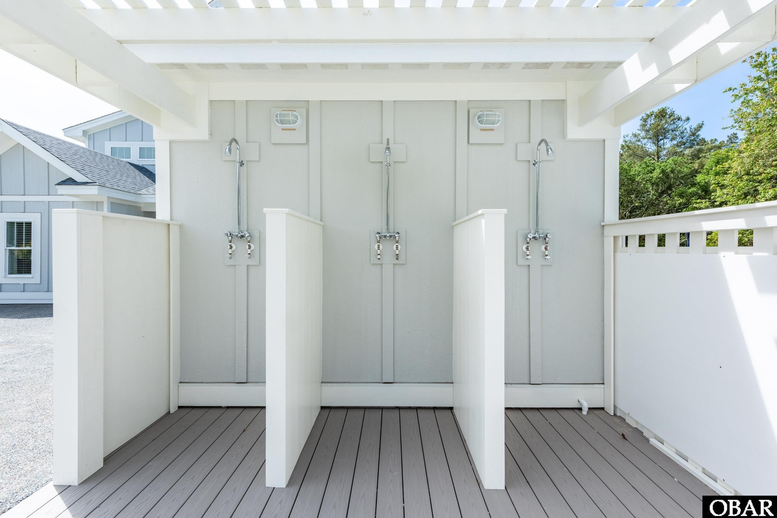 642 Hunt Club Drive, Corolla, NC 27927, 12 Bedrooms Bedrooms, ,14 BathroomsBathrooms,Residential,For sale,Hunt Club Drive,121918