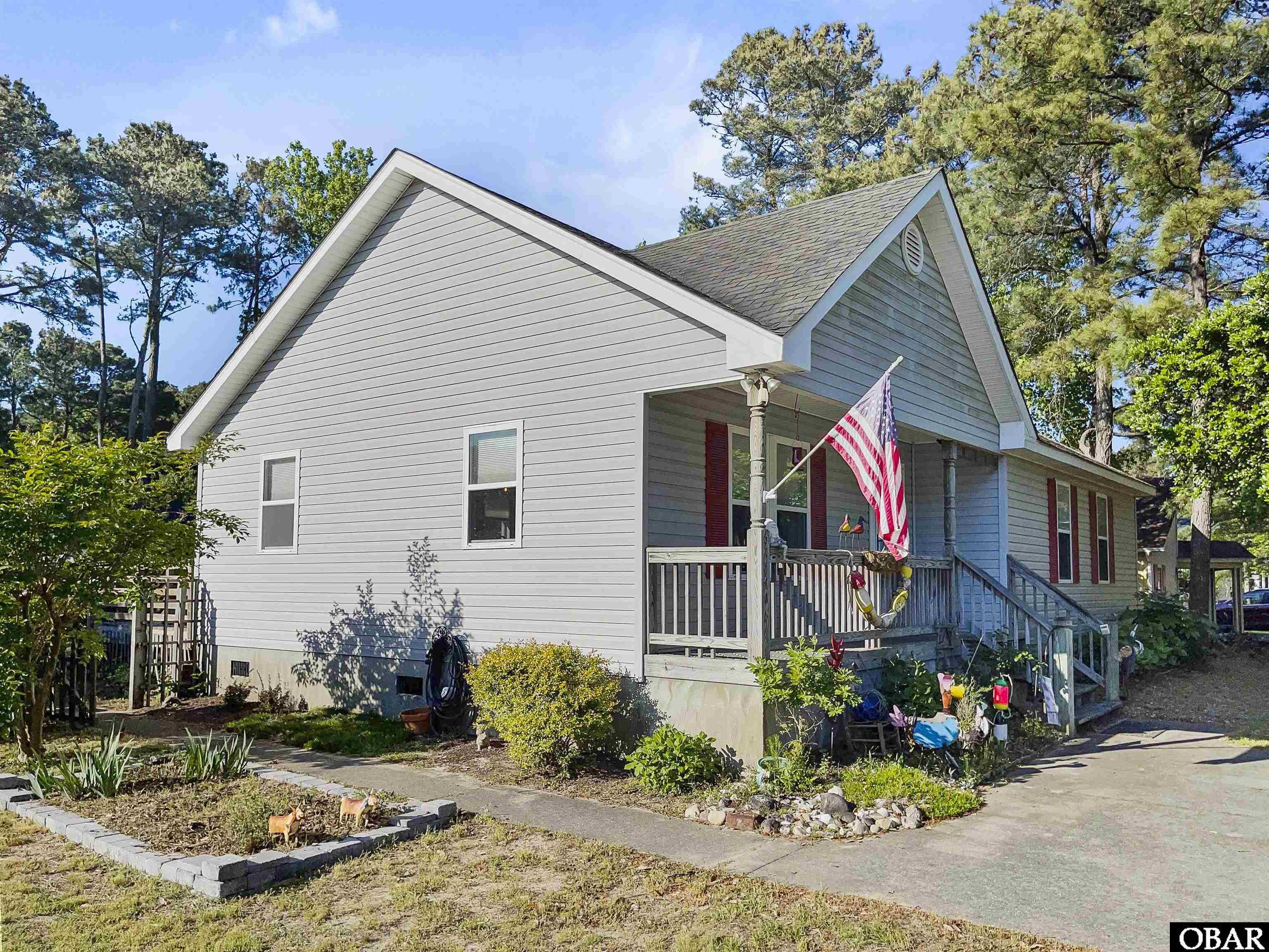 903 Holly Street, Kill Devil Hills, NC 27948, 3 Bedrooms Bedrooms, ,2 BathroomsBathrooms,Residential,For sale,Holly Street,122177