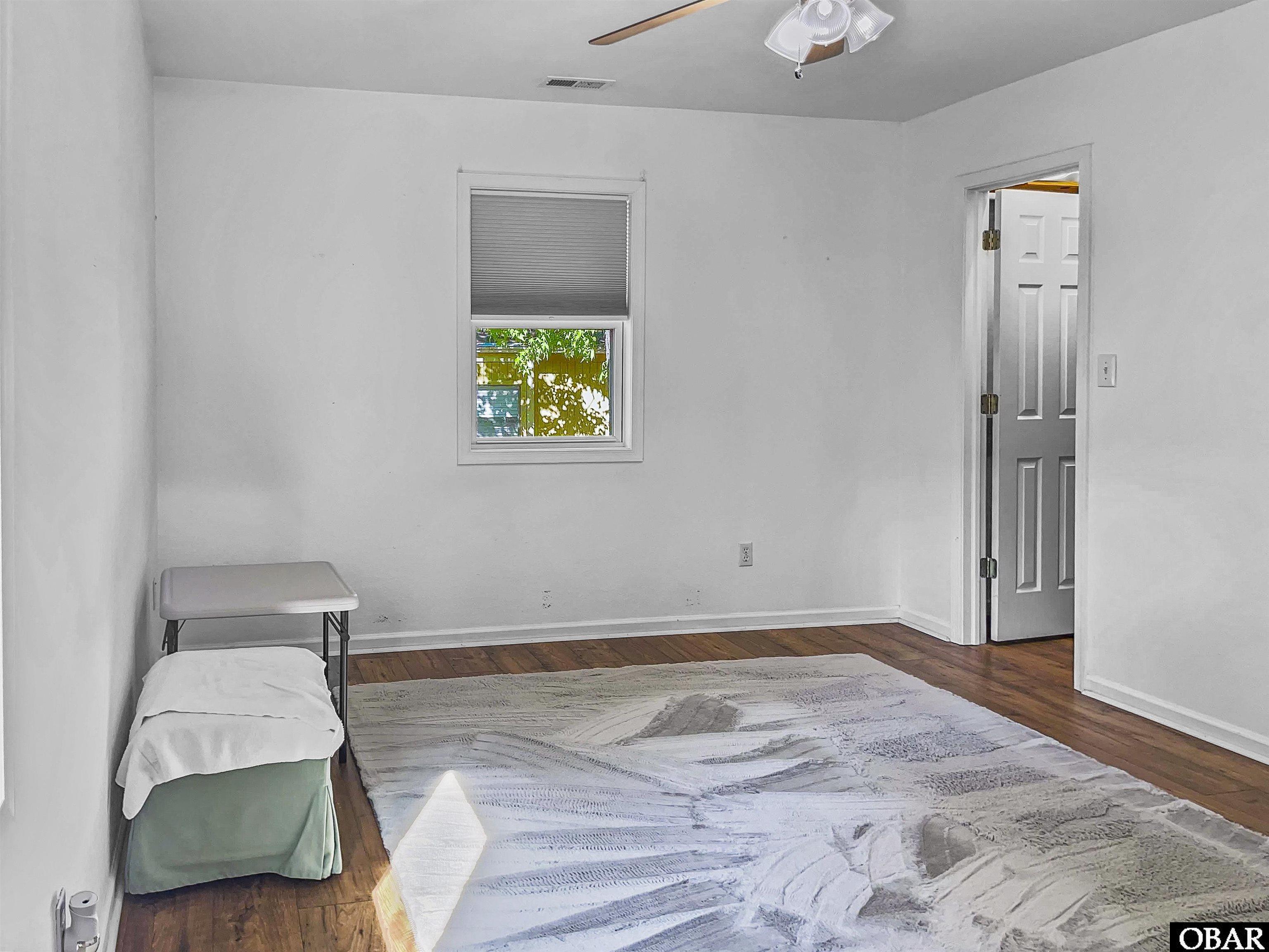 903 Holly Street, Kill Devil Hills, NC 27948, 3 Bedrooms Bedrooms, ,2 BathroomsBathrooms,Residential,For sale,Holly Street,122177