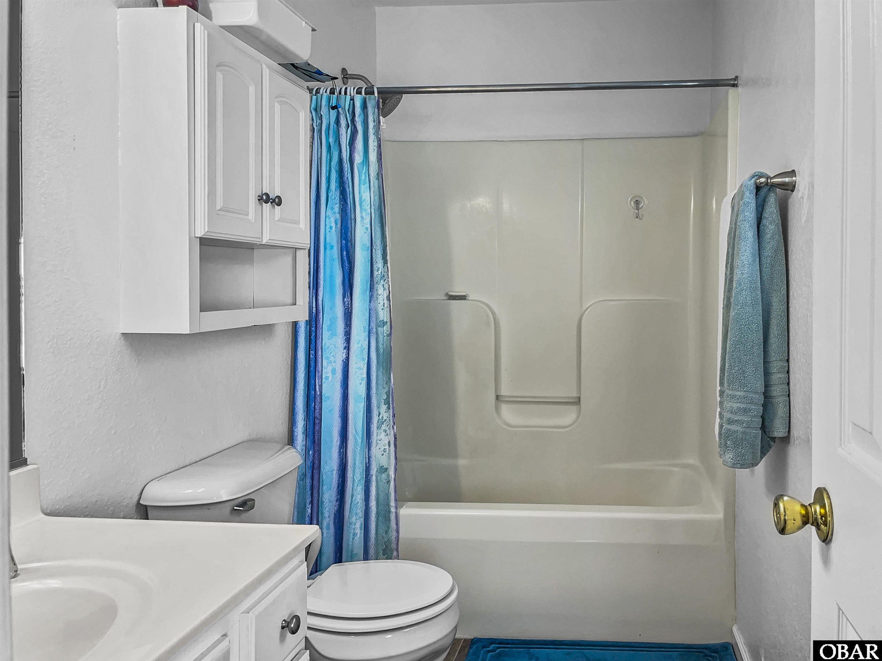 903 Holly Street, Kill Devil Hills, NC 27948, 3 Bedrooms Bedrooms, ,2 BathroomsBathrooms,Residential,For sale,Holly Street,122177
