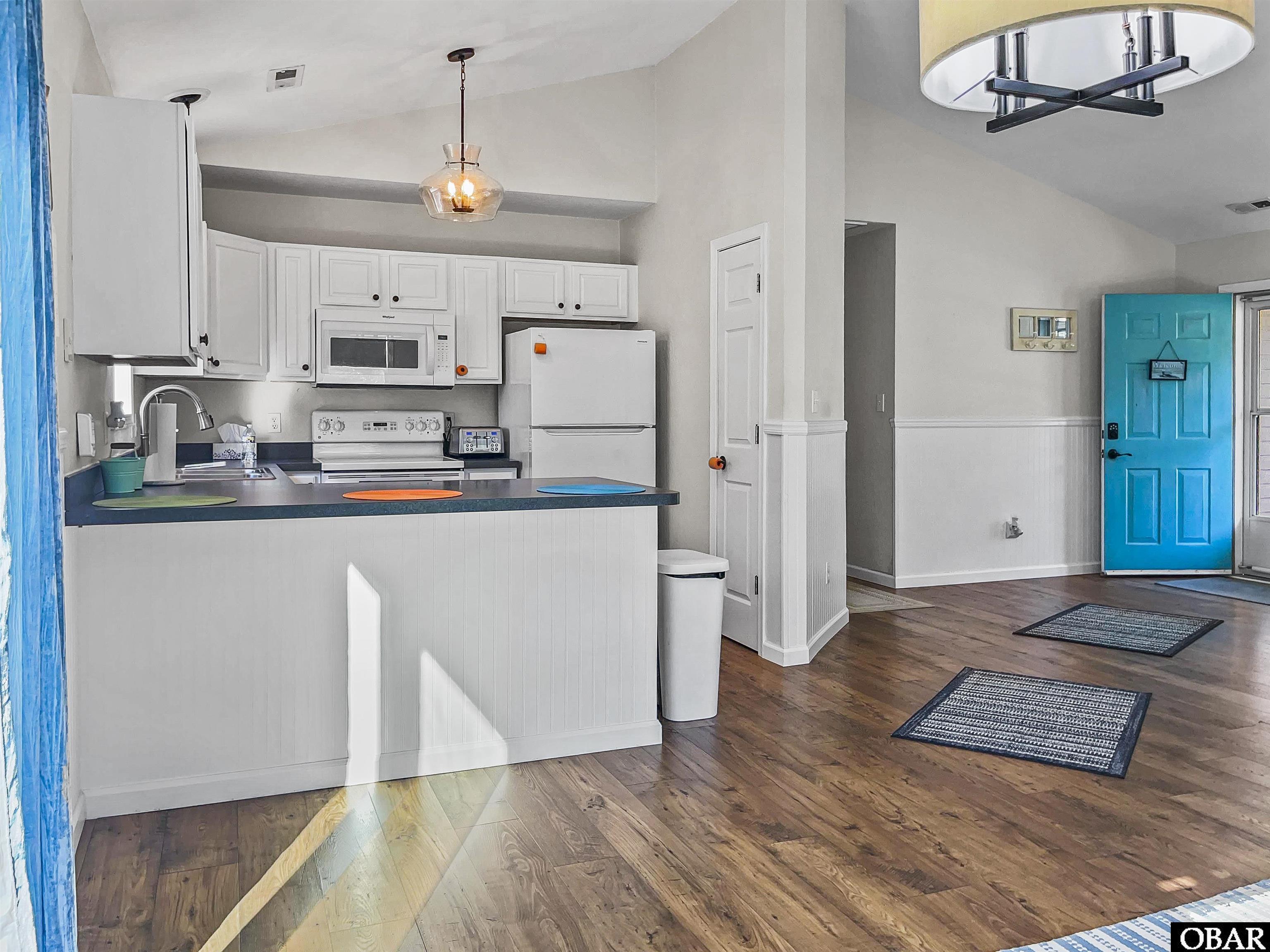 903 Holly Street, Kill Devil Hills, NC 27948, 3 Bedrooms Bedrooms, ,2 BathroomsBathrooms,Residential,For sale,Holly Street,122177