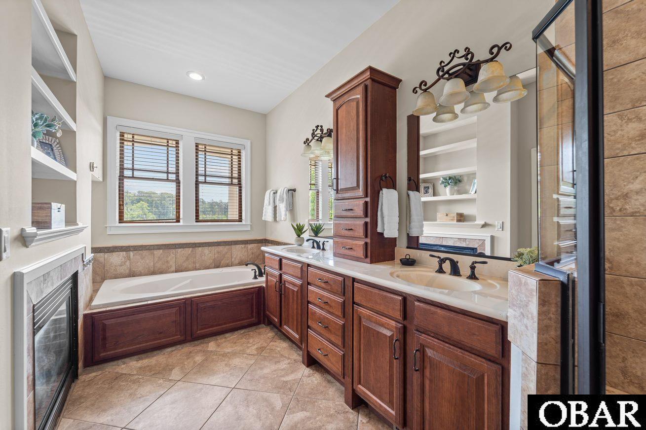125 Tower Lane, Kill Devil Hills, NC 27948, 5 Bedrooms Bedrooms, ,4 BathroomsBathrooms,Residential,For sale,Tower Lane,122398