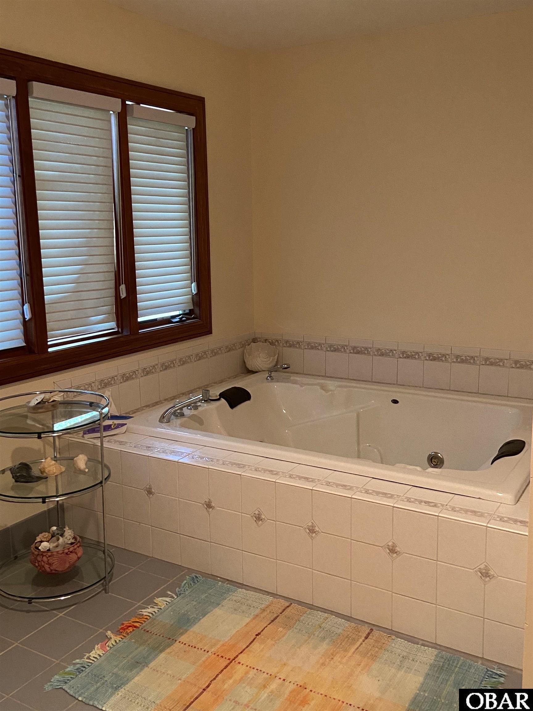 106 Middle Road, Ocracoke, NC 27960, 3 Bedrooms Bedrooms, ,2 BathroomsBathrooms,Residential,For sale,Middle Road,122455