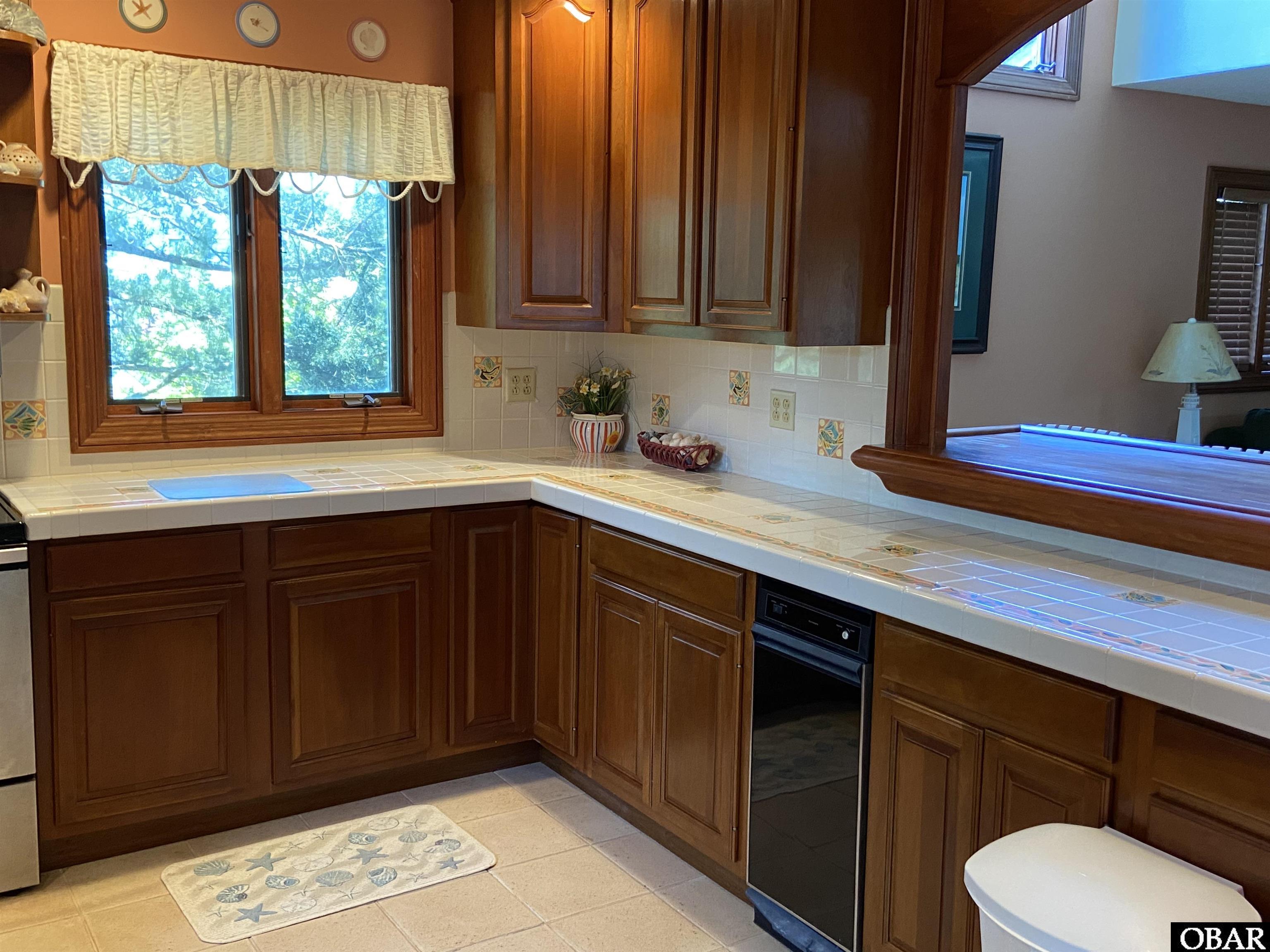 106 Middle Road, Ocracoke, NC 27960, 3 Bedrooms Bedrooms, ,2 BathroomsBathrooms,Residential,For sale,Middle Road,122455