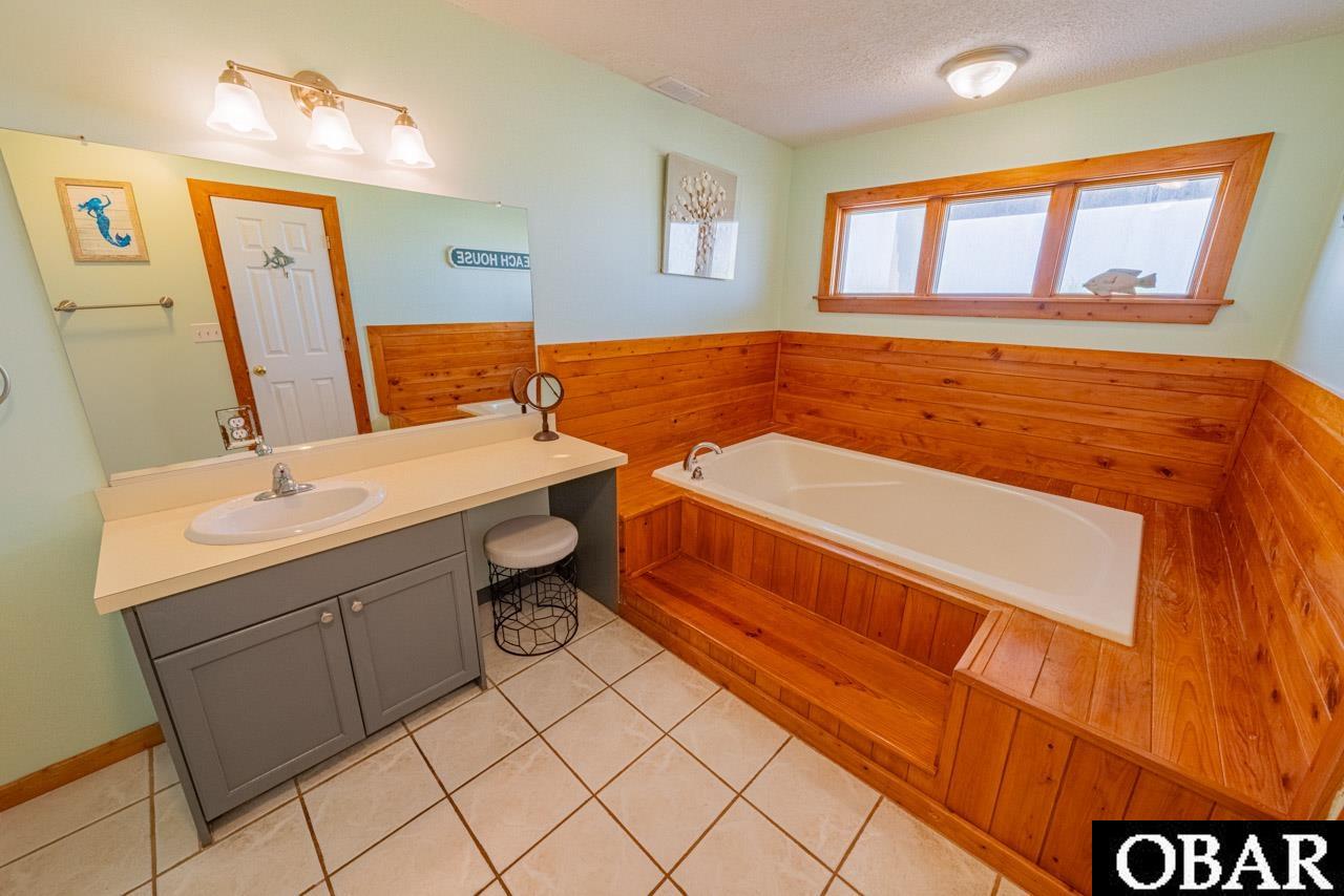 8701 Old Oregon Inlet Road, Nags Head, NC 27959, 4 Bedrooms Bedrooms, ,3 BathroomsBathrooms,Residential,For sale,Old Oregon Inlet Road,122565