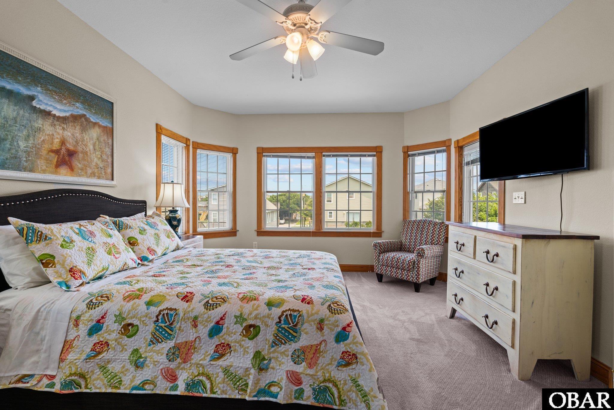 1711 Croatan Highway, Kill Devil Hills, NC 27949, 4 Bedrooms Bedrooms, ,4 BathroomsBathrooms,Residential,For sale,Croatan Highway,122849