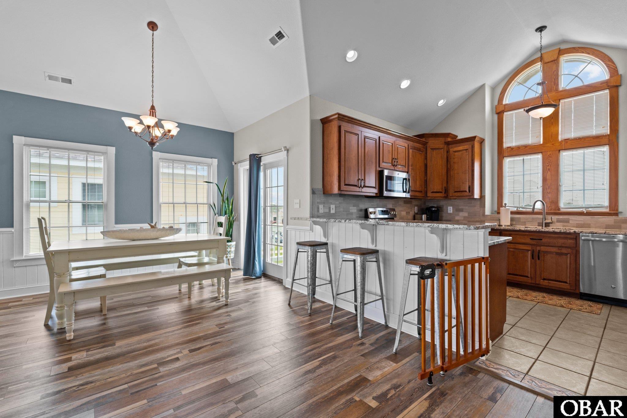 1711 Croatan Highway, Kill Devil Hills, NC 27949, 4 Bedrooms Bedrooms, ,4 BathroomsBathrooms,Residential,For sale,Croatan Highway,122849