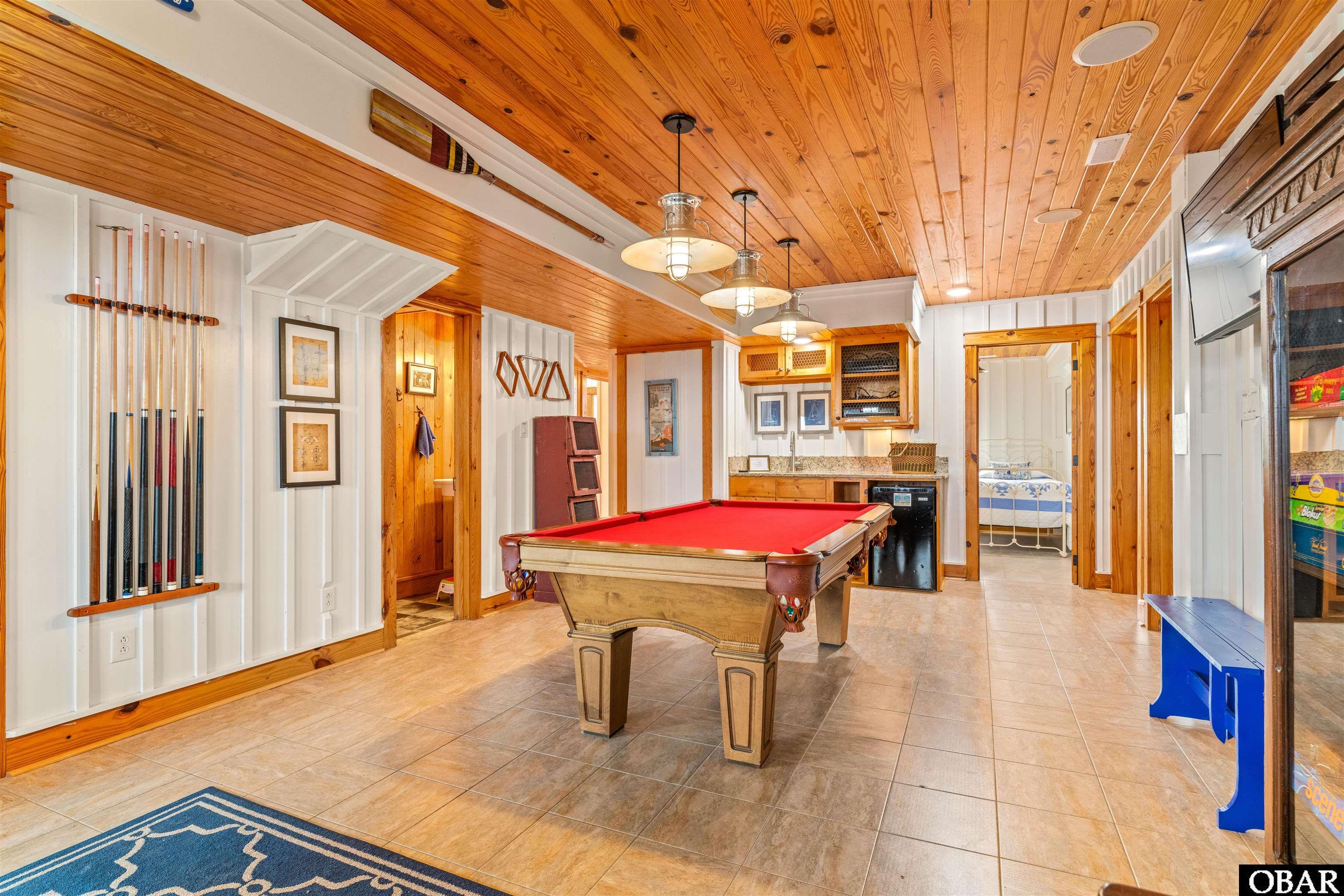2393 Sandfiddler Road, Corolla, NC 27927, 7 Bedrooms Bedrooms, ,6 BathroomsBathrooms,Residential,For sale,Sandfiddler Road,122914