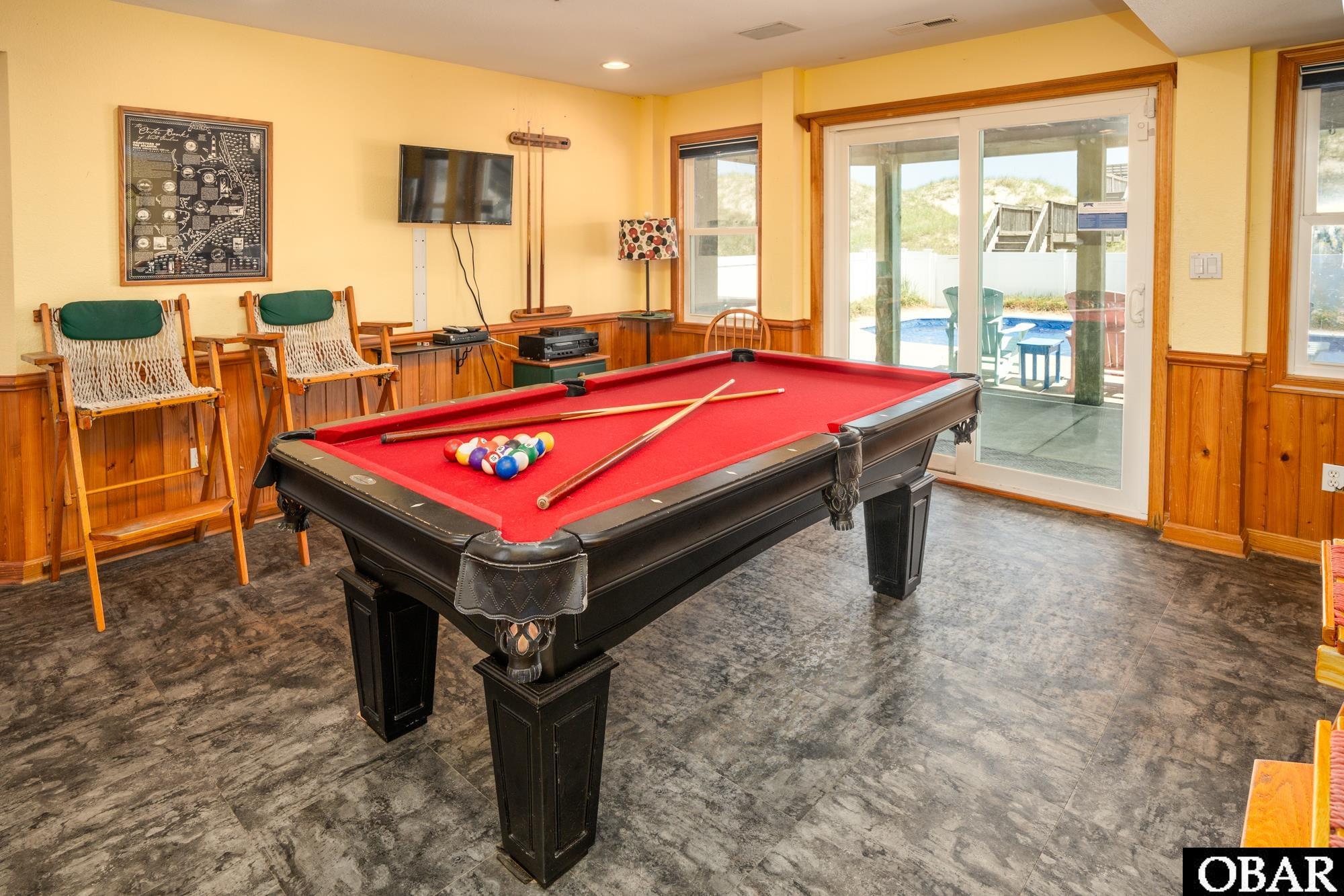 2057 Sandfiddler Road, Corolla, NC 27927, 8 Bedrooms Bedrooms, ,5 BathroomsBathrooms,Residential,For sale,Sandfiddler Road,123219