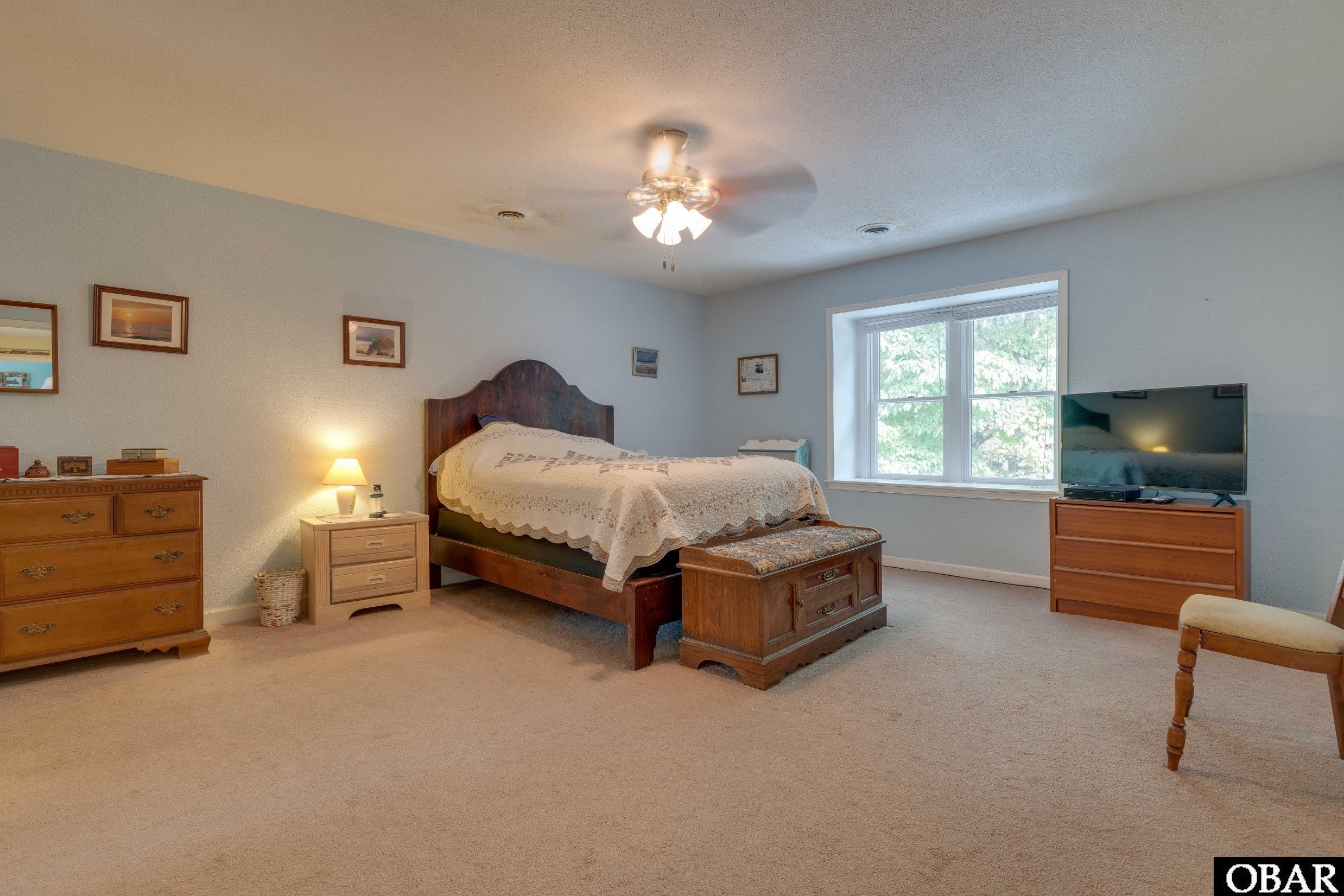 199 Dogwood Trail, Manteo, NC 27954, 4 Bedrooms Bedrooms, ,2 BathroomsBathrooms,Residential,For sale,Dogwood Trail,123333