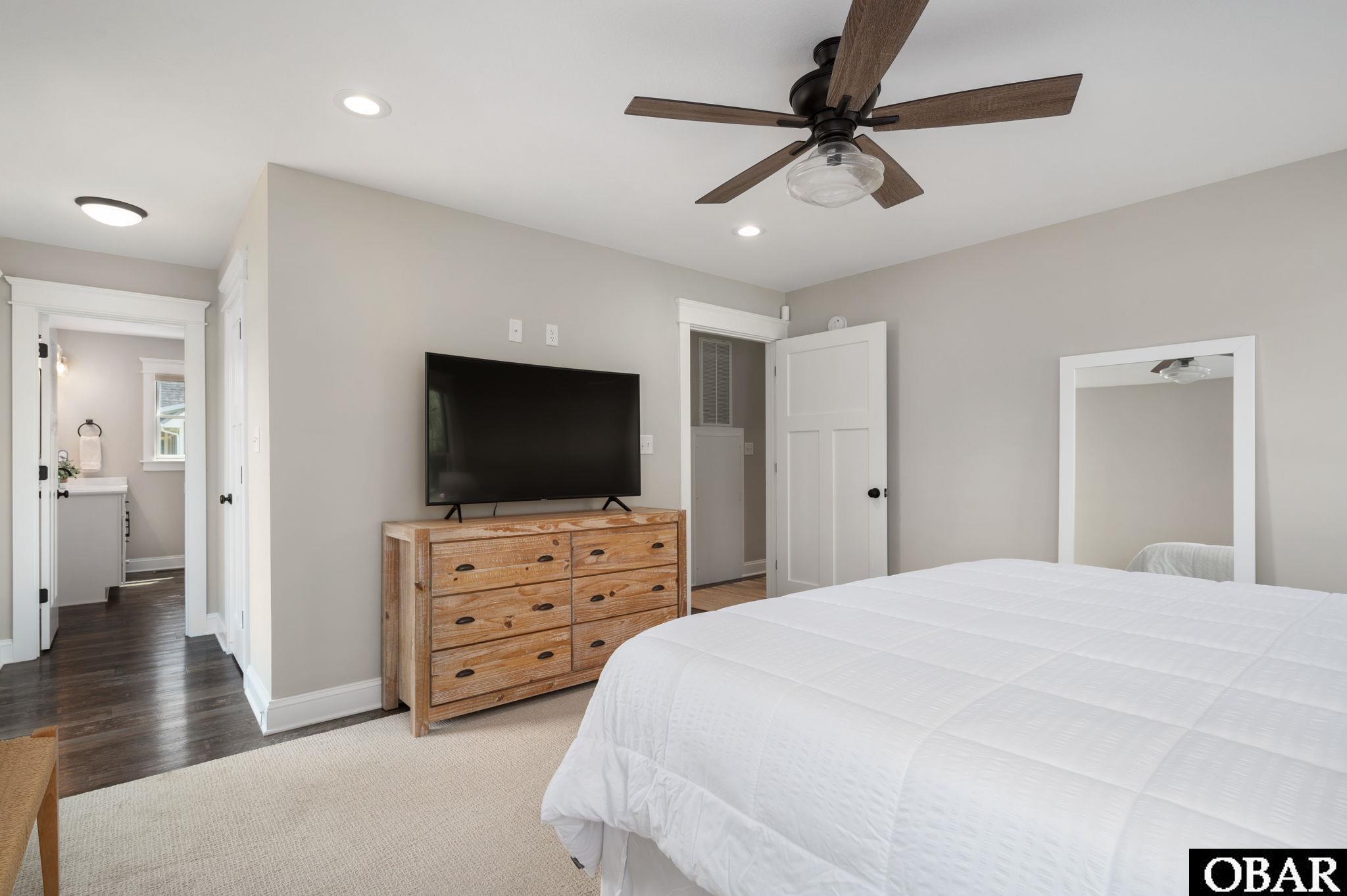 103 Hillock Drive, Powells Point, NC 27966, 4 Bedrooms Bedrooms, ,2 BathroomsBathrooms,Residential,For sale,Hillock Drive,123340