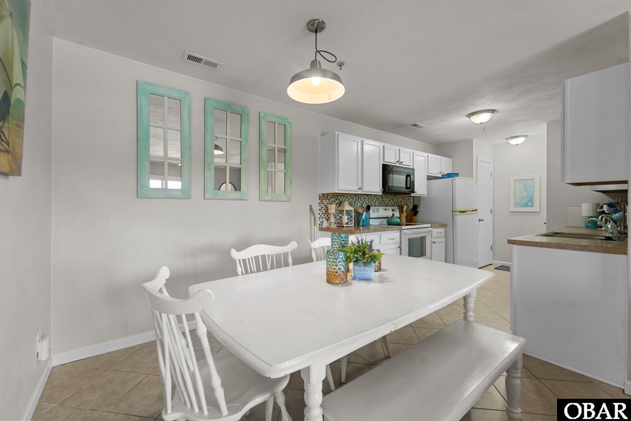 814 Caroline Court, Corolla, NC 27927, 2 Bedrooms Bedrooms, ,2 BathroomsBathrooms,Residential,For sale,Caroline Court,123472