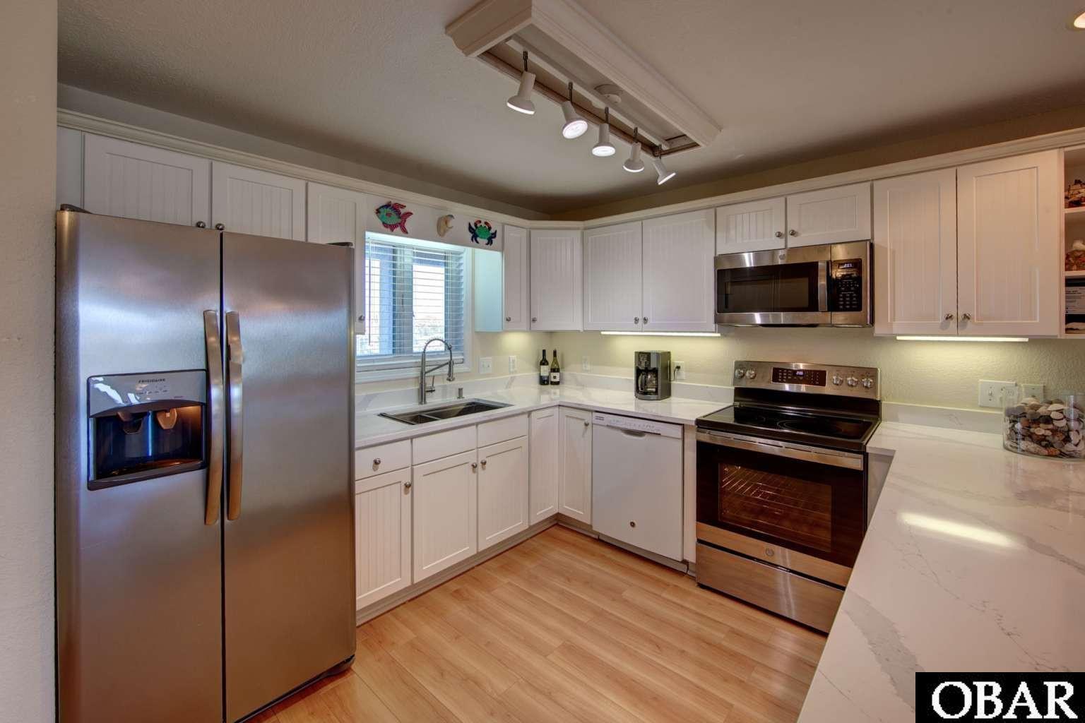 24250 Resort Rodanthe Drive, Rodanthe, NC 27968, 2 Bedrooms Bedrooms, ,2 BathroomsBathrooms,Residential,For sale,Resort Rodanthe Drive,123884