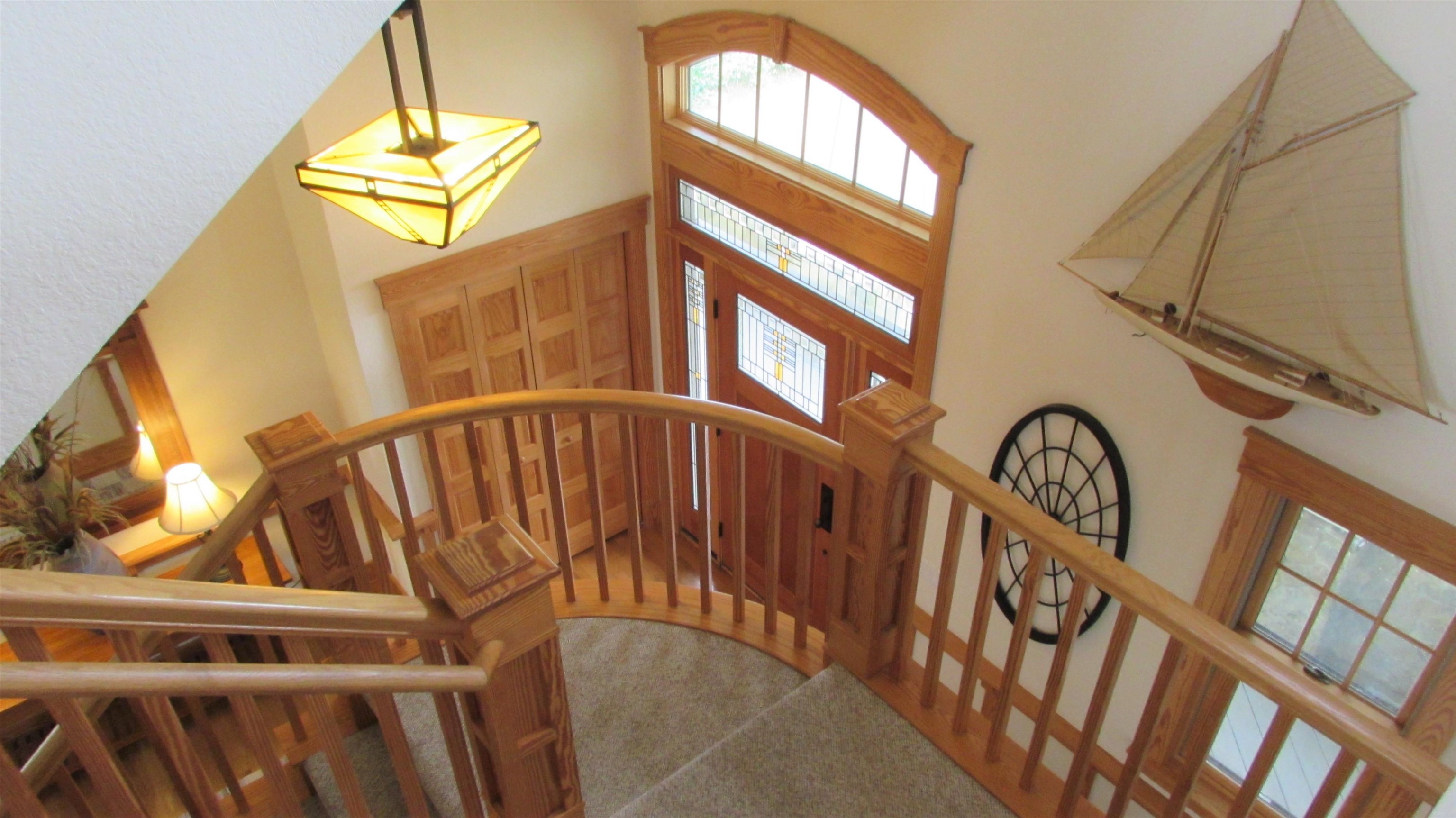 Beautiful craftsmanship all the way through!