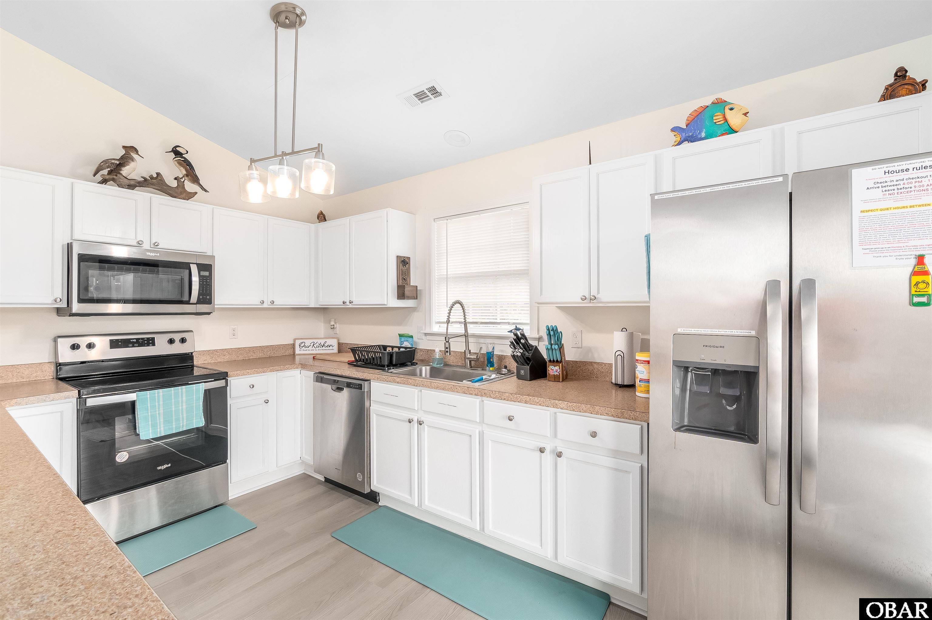 315 Hayman Boulevard, Kill Devil Hills, NC 27948, 4 Bedrooms Bedrooms, ,3 BathroomsBathrooms,Residential,For sale,Hayman Boulevard,124433