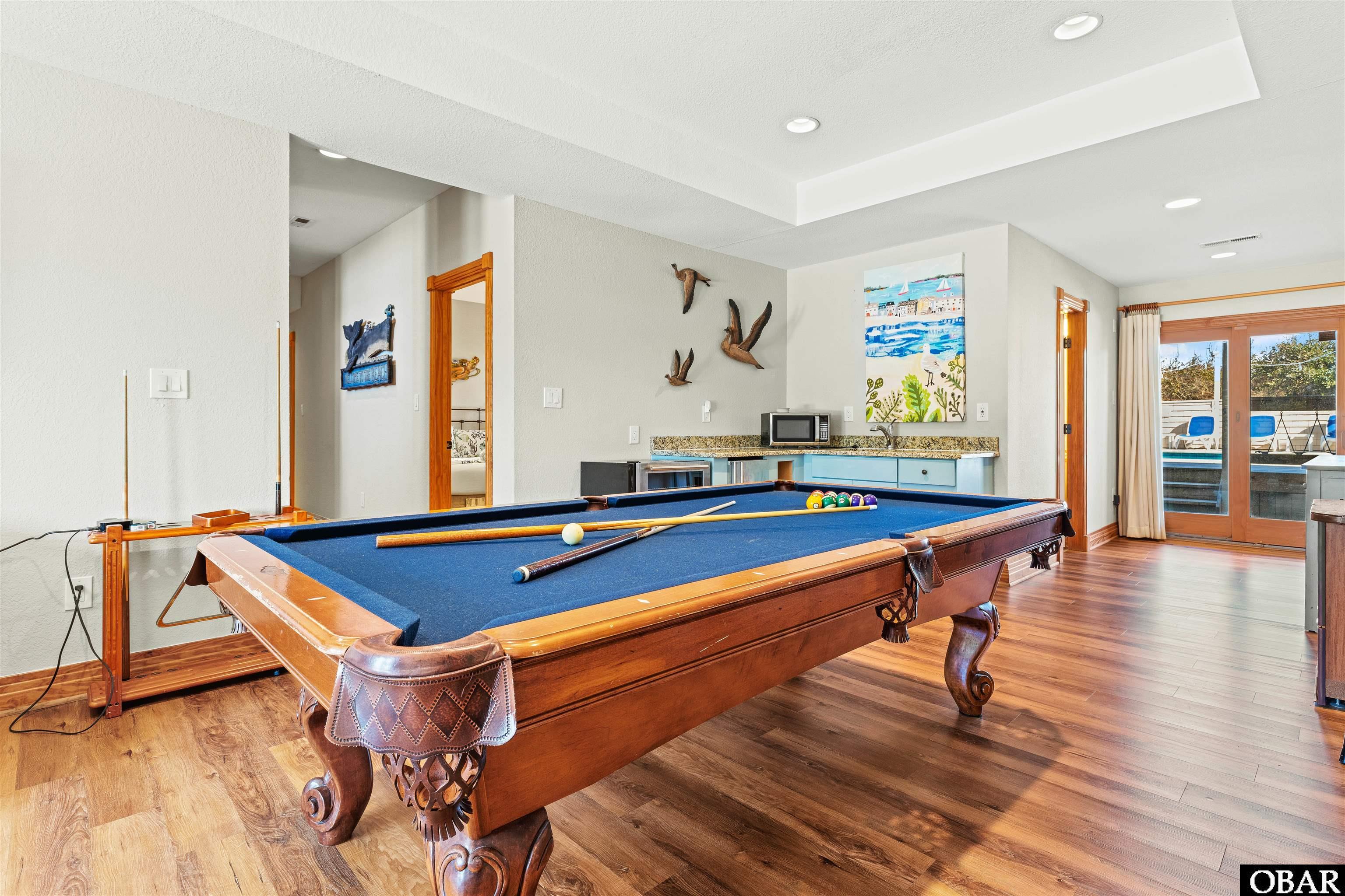 421 Deep Neck Road, Corolla, NC 27927, 10 Bedrooms Bedrooms, ,9 BathroomsBathrooms,Residential,For sale,Deep Neck Road,124697