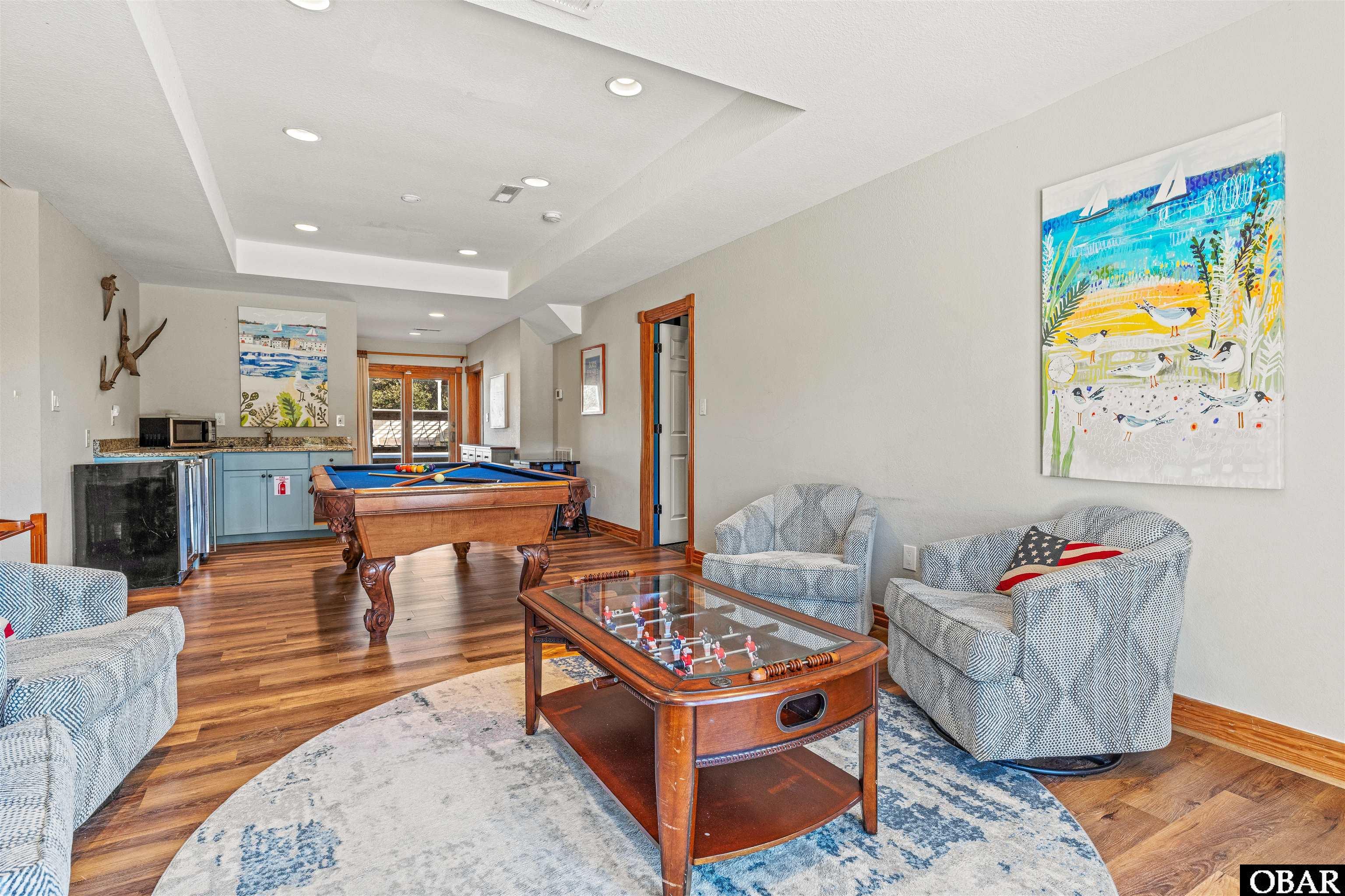 421 Deep Neck Road, Corolla, NC 27927, 10 Bedrooms Bedrooms, ,9 BathroomsBathrooms,Residential,For sale,Deep Neck Road,124697