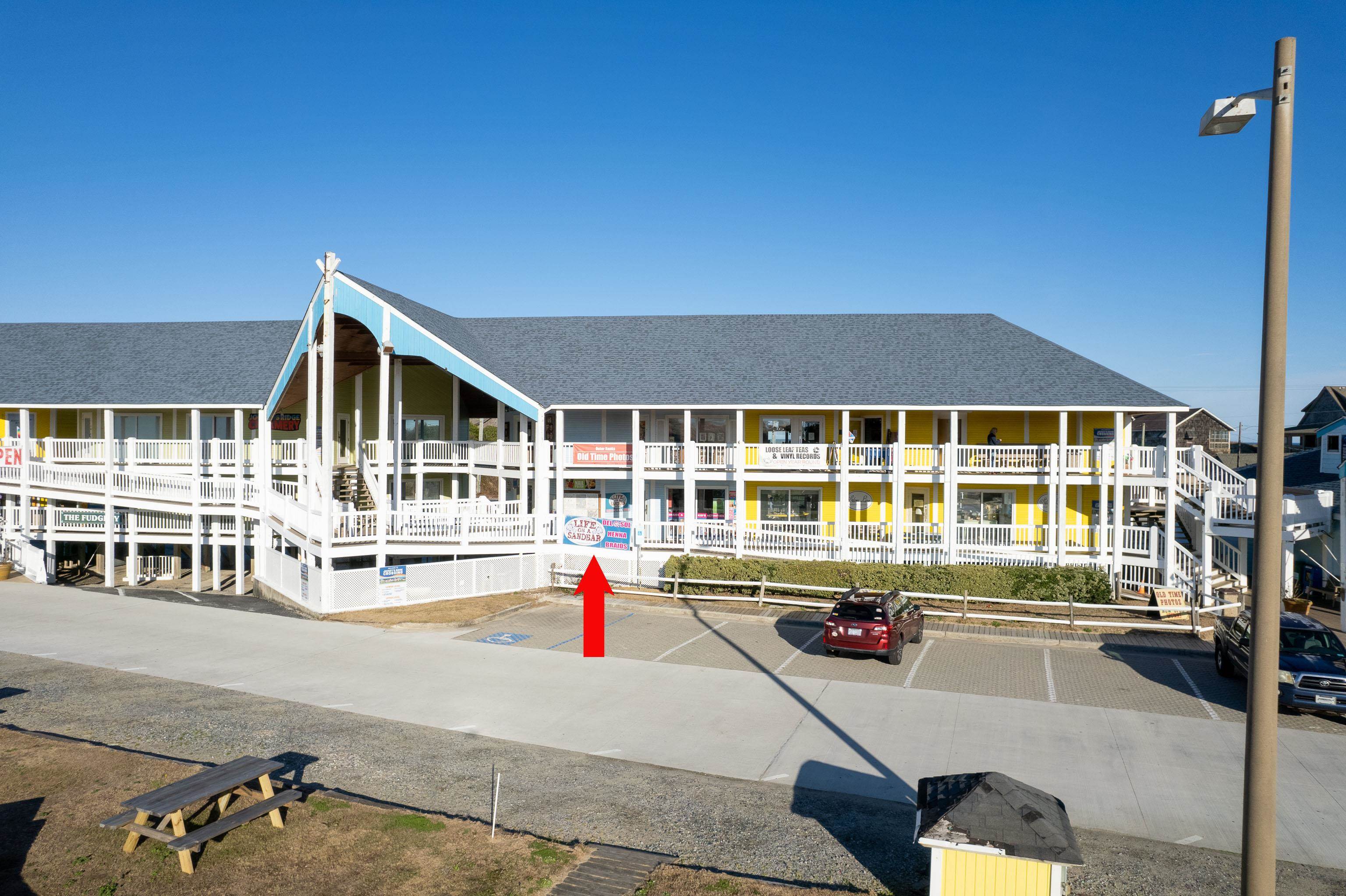 3941 Croatan Highway 