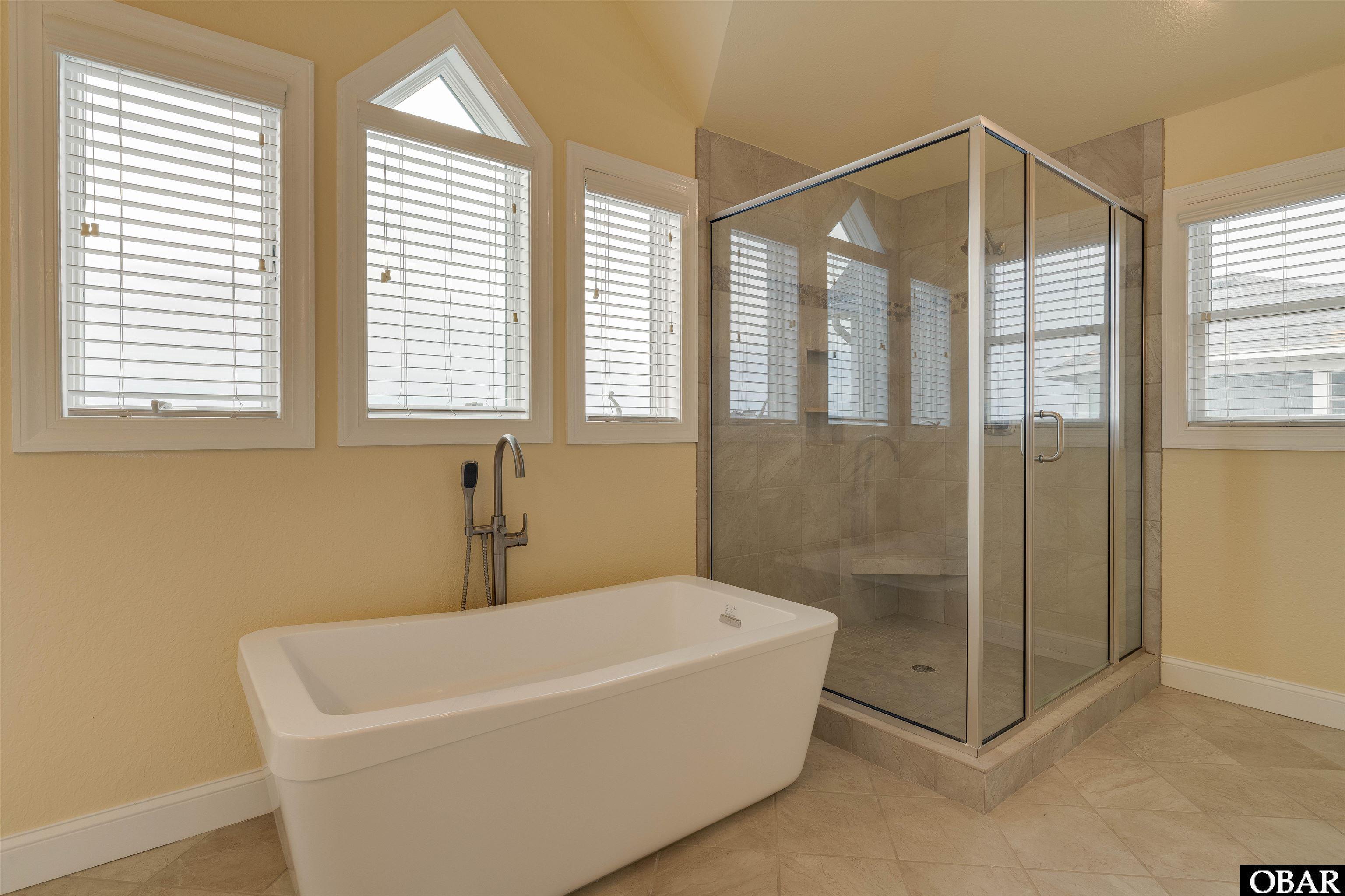 1239 Atlantic Avenue, Corolla, NC 27927, 7 Bedrooms Bedrooms, ,7 BathroomsBathrooms,Residential,For sale,Atlantic Avenue,124832