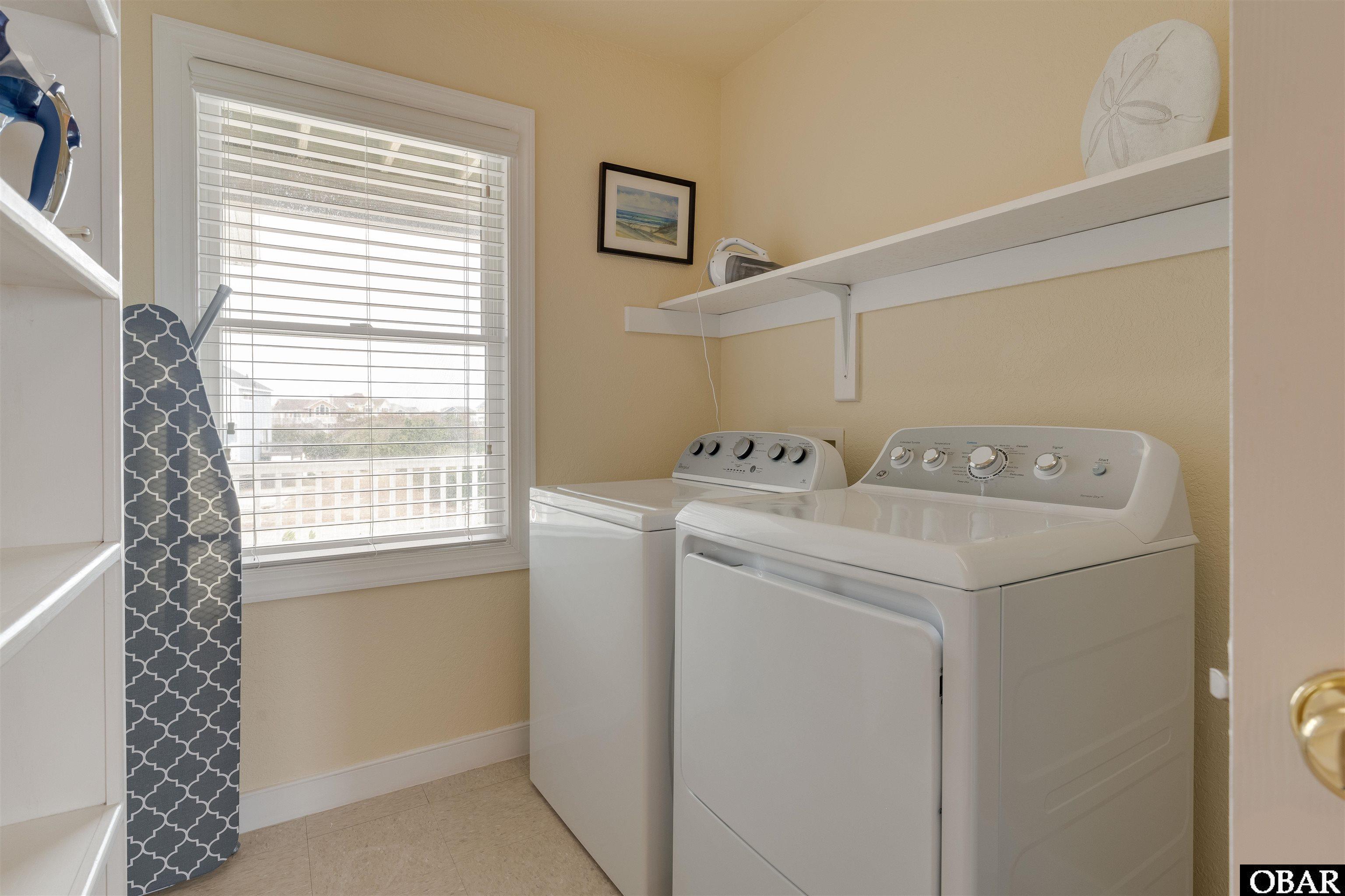 1239 Atlantic Avenue, Corolla, NC 27927, 7 Bedrooms Bedrooms, ,7 BathroomsBathrooms,Residential,For sale,Atlantic Avenue,124832