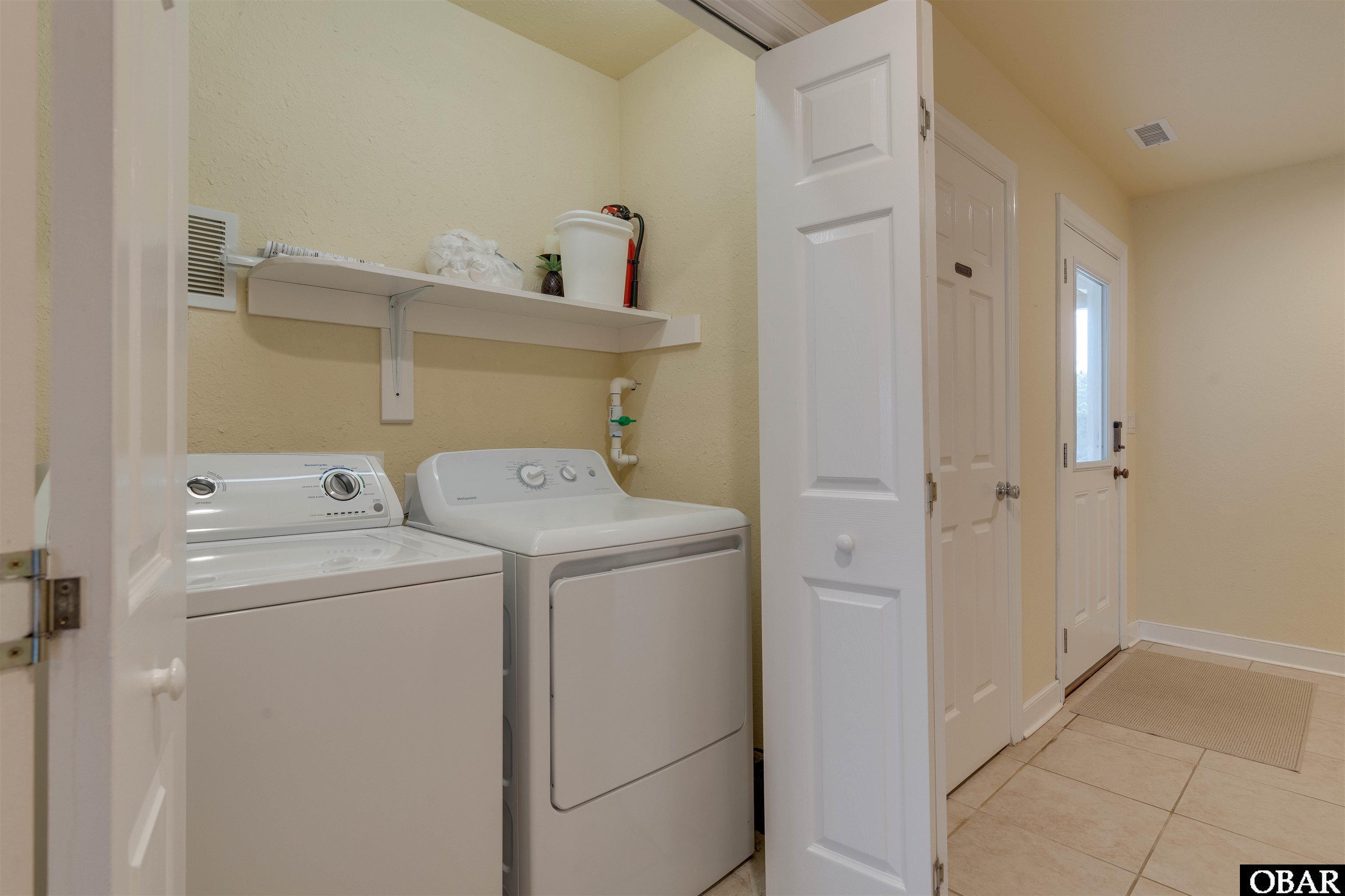 1239 Atlantic Avenue, Corolla, NC 27927, 7 Bedrooms Bedrooms, ,7 BathroomsBathrooms,Residential,For sale,Atlantic Avenue,124832