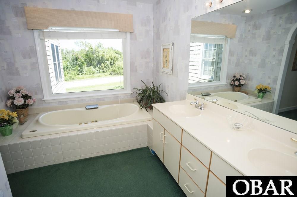 1280 Duck Road, Duck, NC 27949, 4 Bedrooms Bedrooms, ,4 BathroomsBathrooms,Residential,For sale,Duck Road,124974