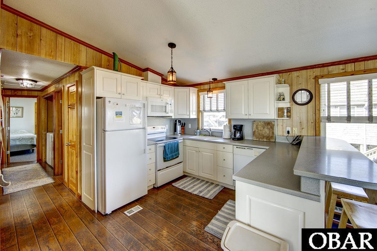 57121 Lighthouse Road, Hatteras, NC 27943, 3 Bedrooms Bedrooms, ,2 BathroomsBathrooms,Residential,For sale,Lighthouse Road,125069