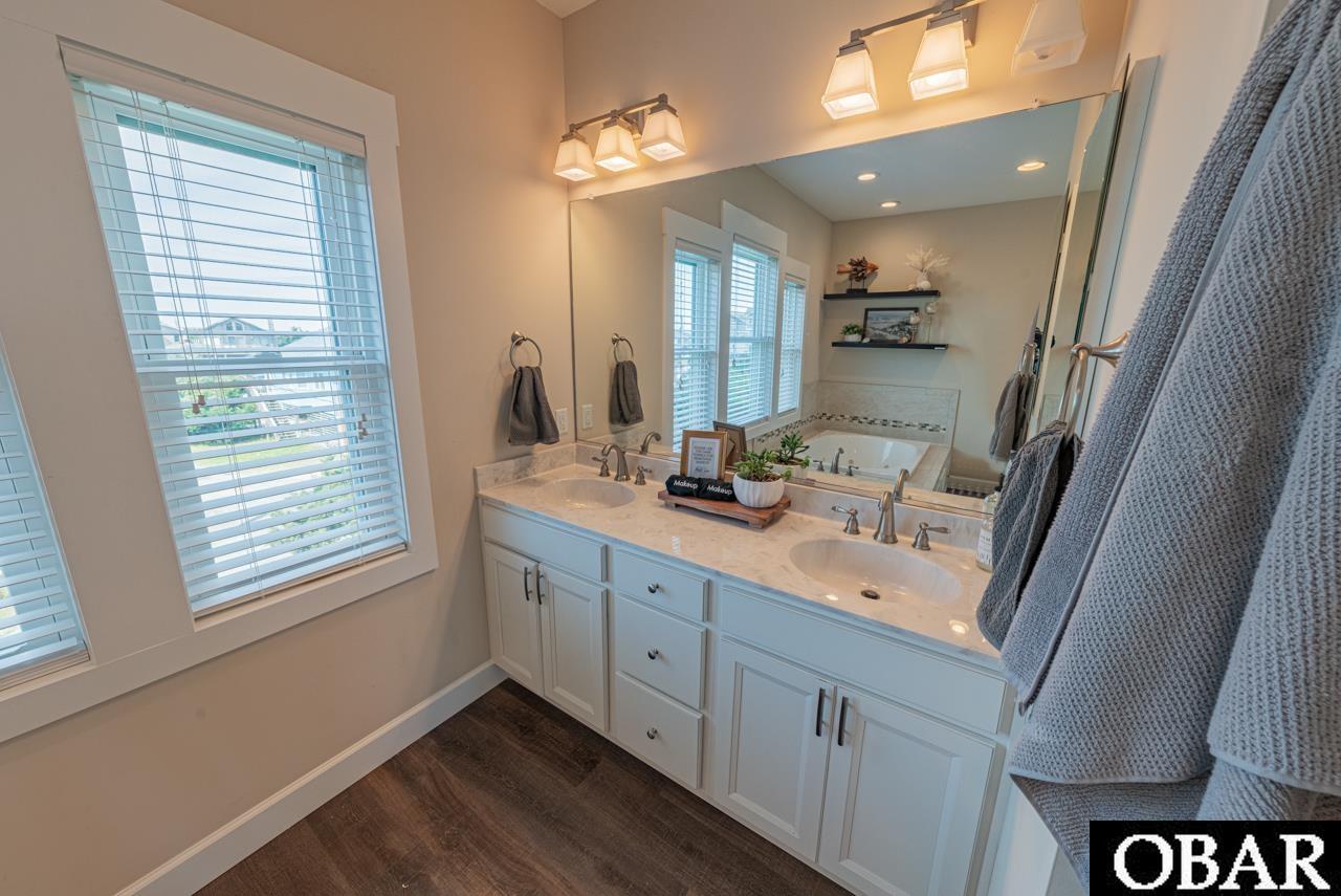 26793 Colony Drive, Salvo, NC 27972, 4 Bedrooms Bedrooms, ,2 BathroomsBathrooms,Residential,For sale,Colony Drive,125220