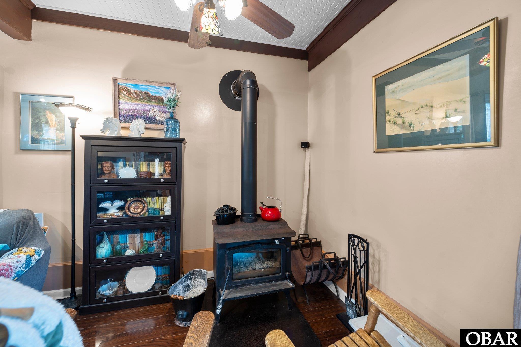 691 Vista Lake Drive, Manteo, NC 27954, 4 Bedrooms Bedrooms, ,2 BathroomsBathrooms,Residential,For sale,Vista Lake Drive,125418