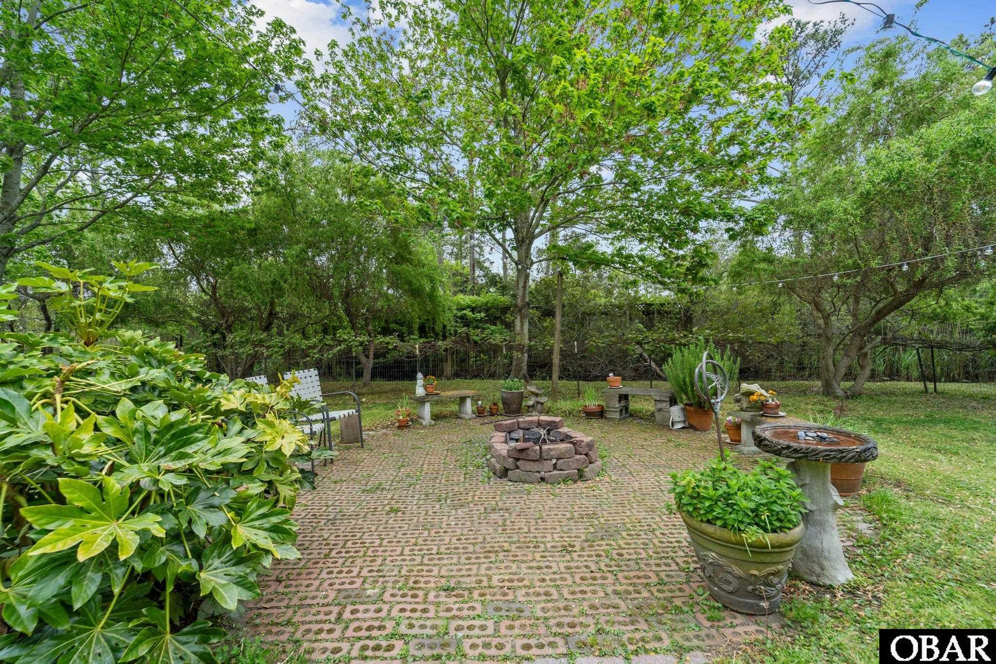 691 Vista Lake Drive, Manteo, NC 27954, 4 Bedrooms Bedrooms, ,2 BathroomsBathrooms,Residential,For sale,Vista Lake Drive,125418