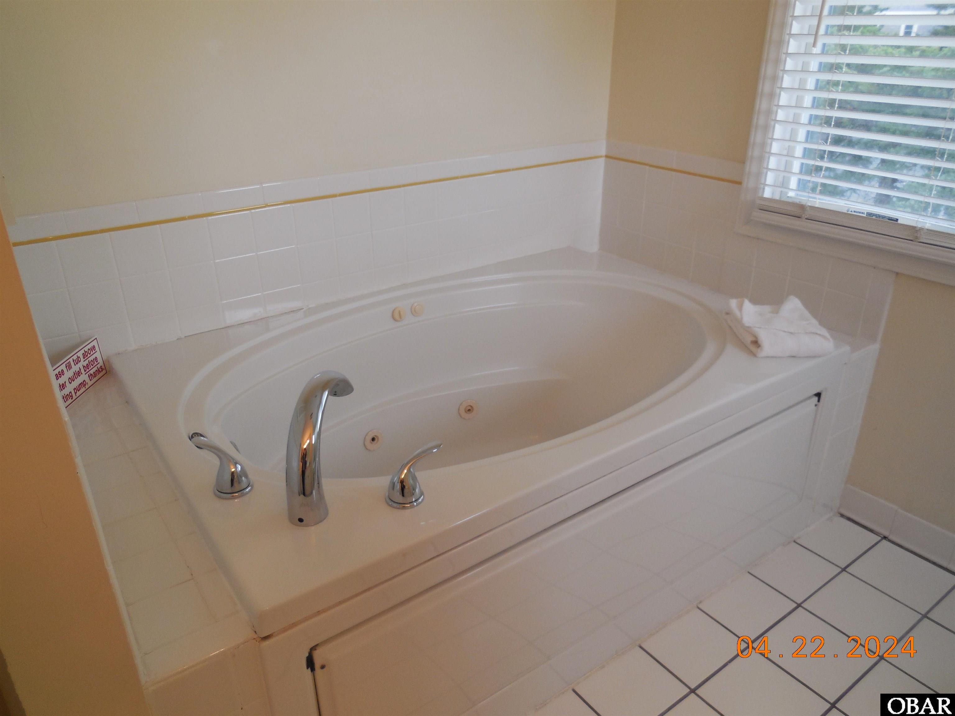 50 Lighthouse Road, Ocracoke, NC 27960, 2 Bedrooms Bedrooms, ,2 BathroomsBathrooms,Residential,For sale,Lighthouse Road,125425