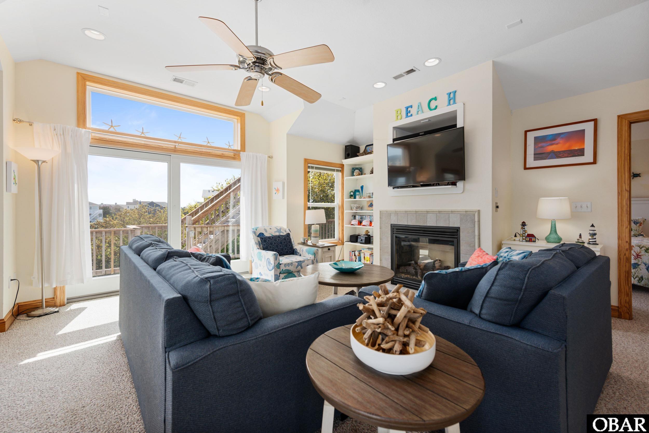 1260 Clearwater Lane, Corolla, NC 27927, 7 Bedrooms Bedrooms, ,4 BathroomsBathrooms,Residential,For sale,Clearwater Lane,125522