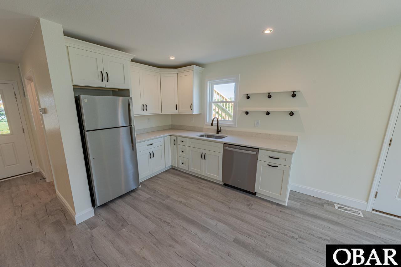 40228 Sunfish Court, Avon, NC 27915, 5 Bedrooms Bedrooms, ,4 BathroomsBathrooms,Residential,For sale,Sunfish Court,125559