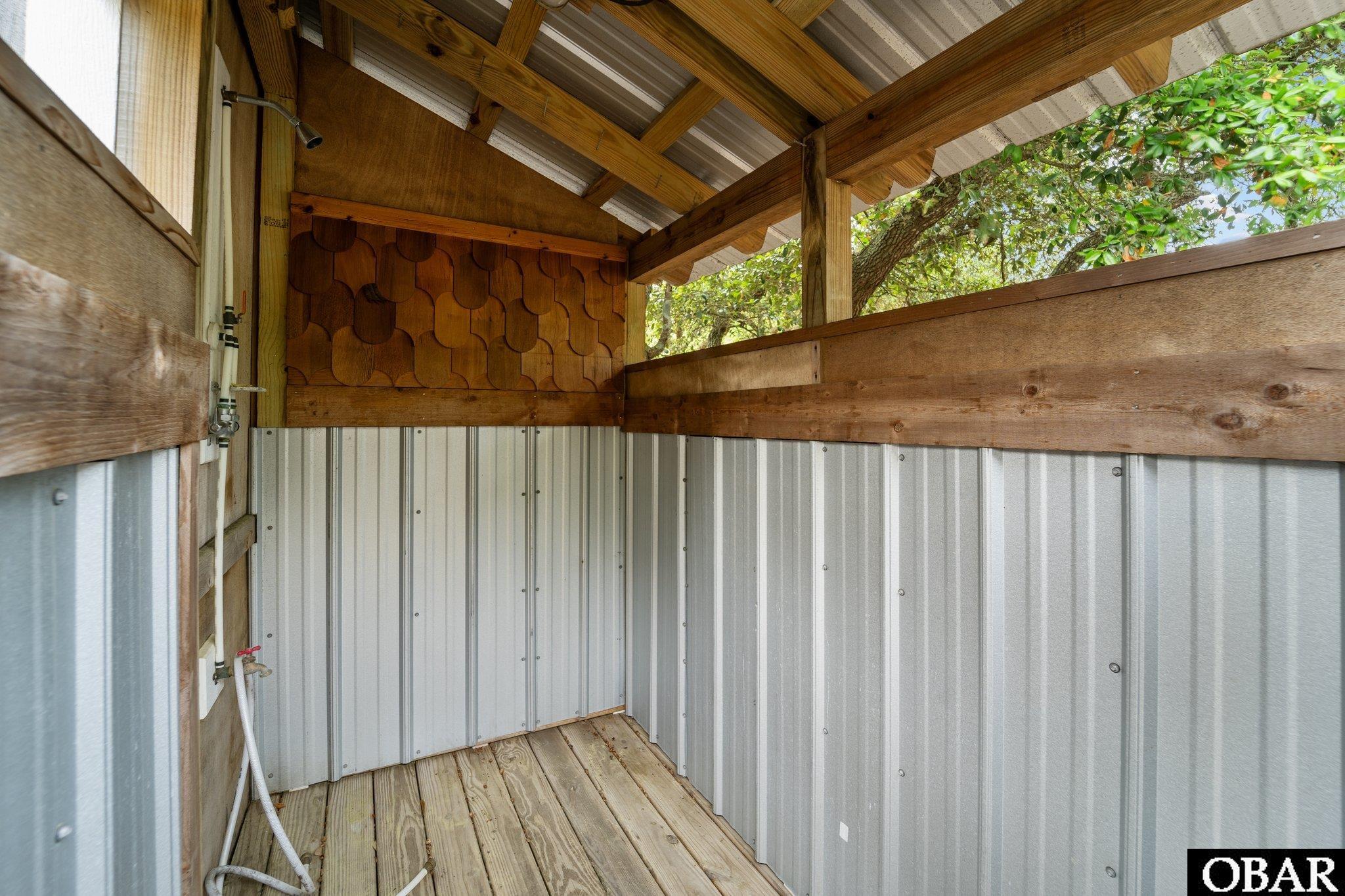 2021 Sea Horse Road, Corolla, NC 27927, 4 Bedrooms Bedrooms, ,3 BathroomsBathrooms,Residential,For sale,Sea Horse Road,125612