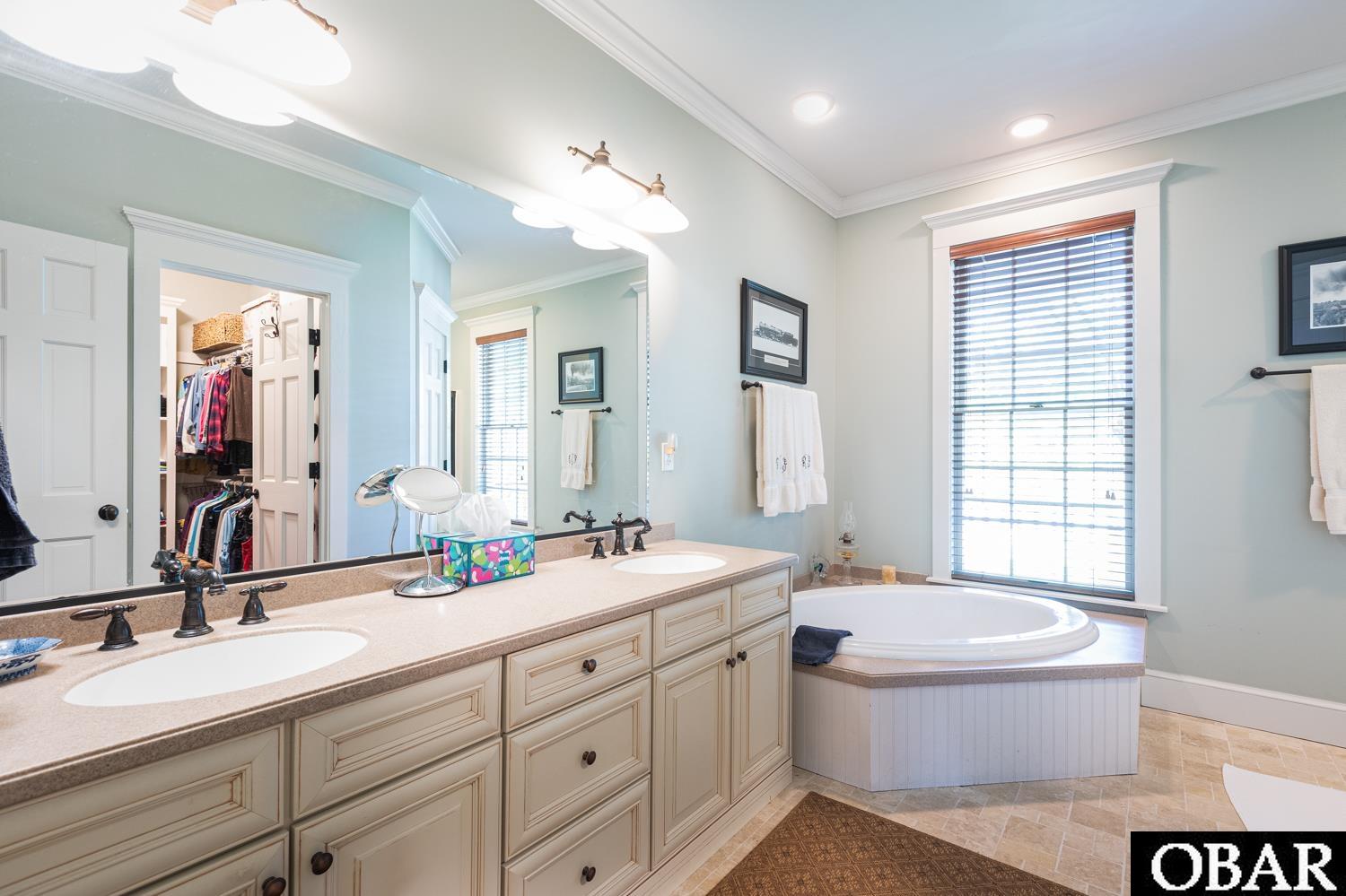 158 Long Point Circle, Powells Point, NC 27966, 3 Bedrooms Bedrooms, ,3 BathroomsBathrooms,Residential,For sale,Long Point Circle,125731