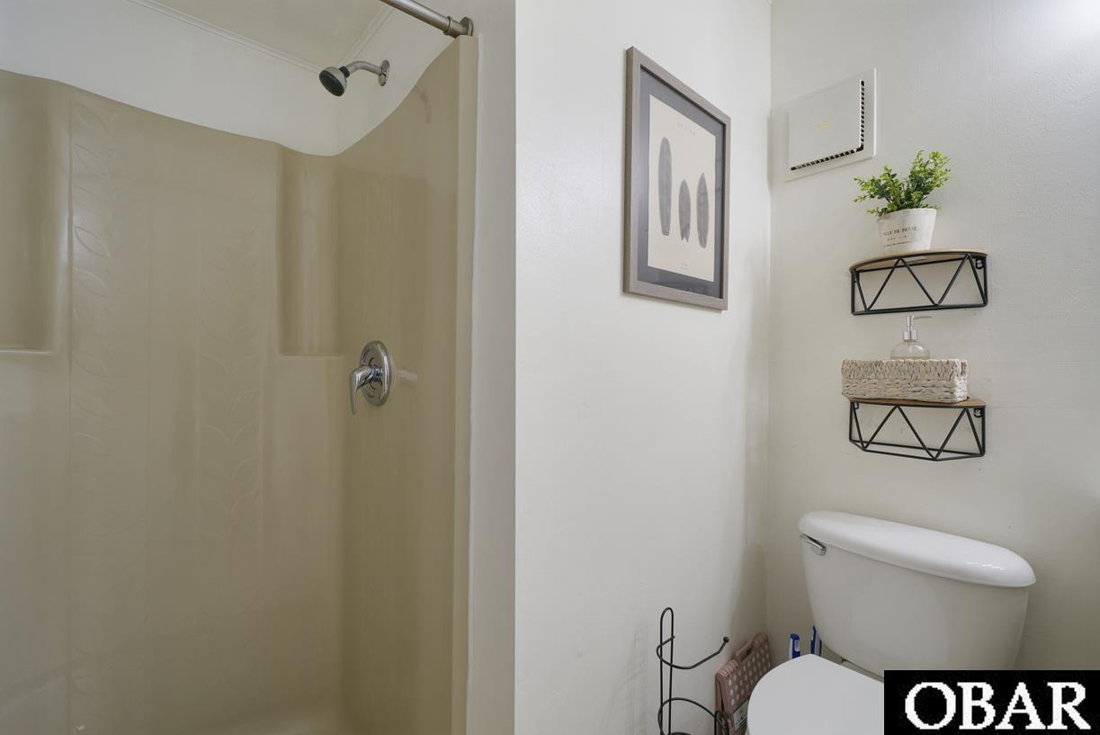 1633 Virginia Dare Trail, Kill Devil Hills, NC 27948, 2 Bedrooms Bedrooms, ,2 BathroomsBathrooms,Residential,For sale,Virginia Dare Trail,125744