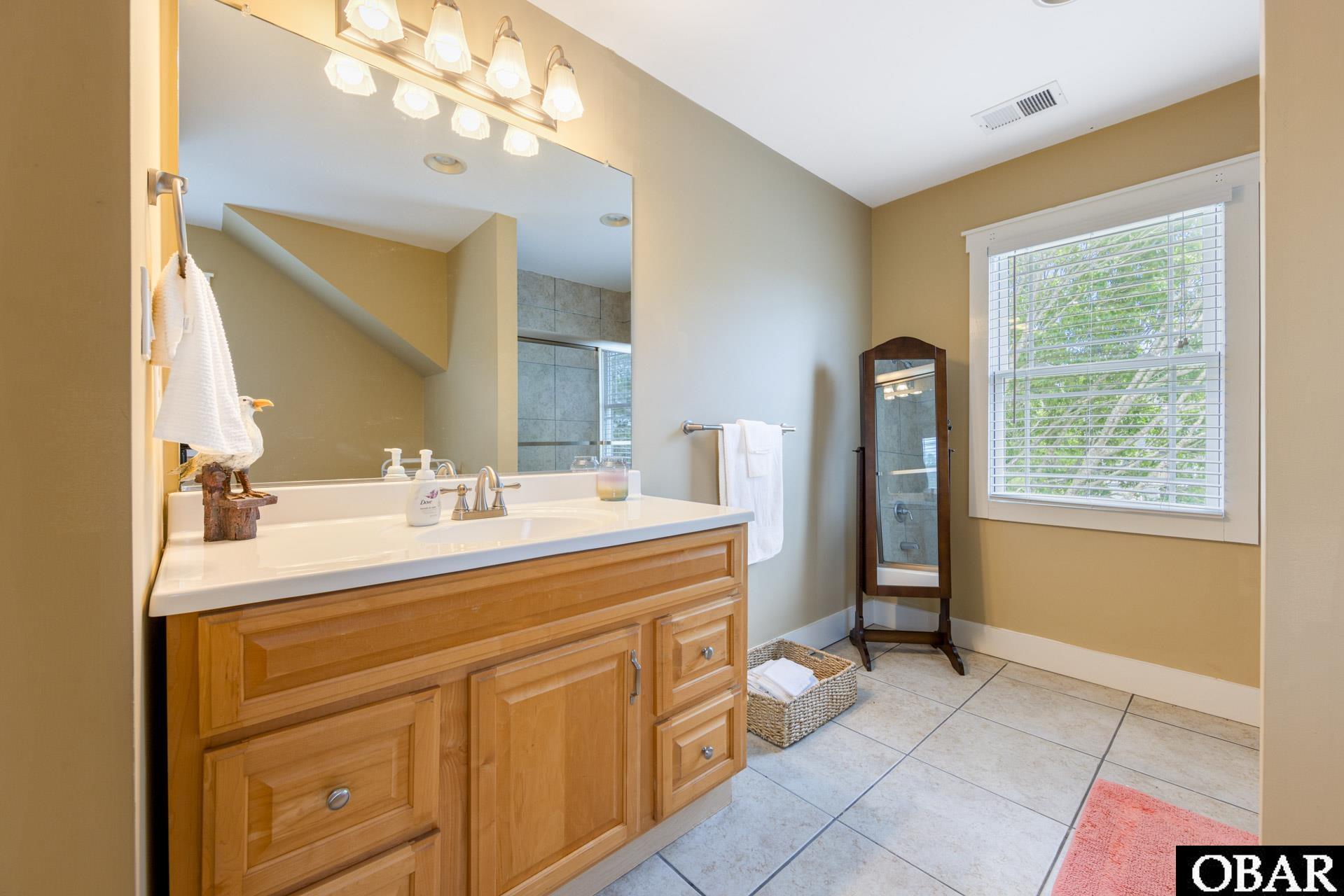 4824 Palmer Drive, Kitty Hawk, NC 27949, 5 Bedrooms Bedrooms, ,4 BathroomsBathrooms,Residential,For sale,Palmer Drive,125804