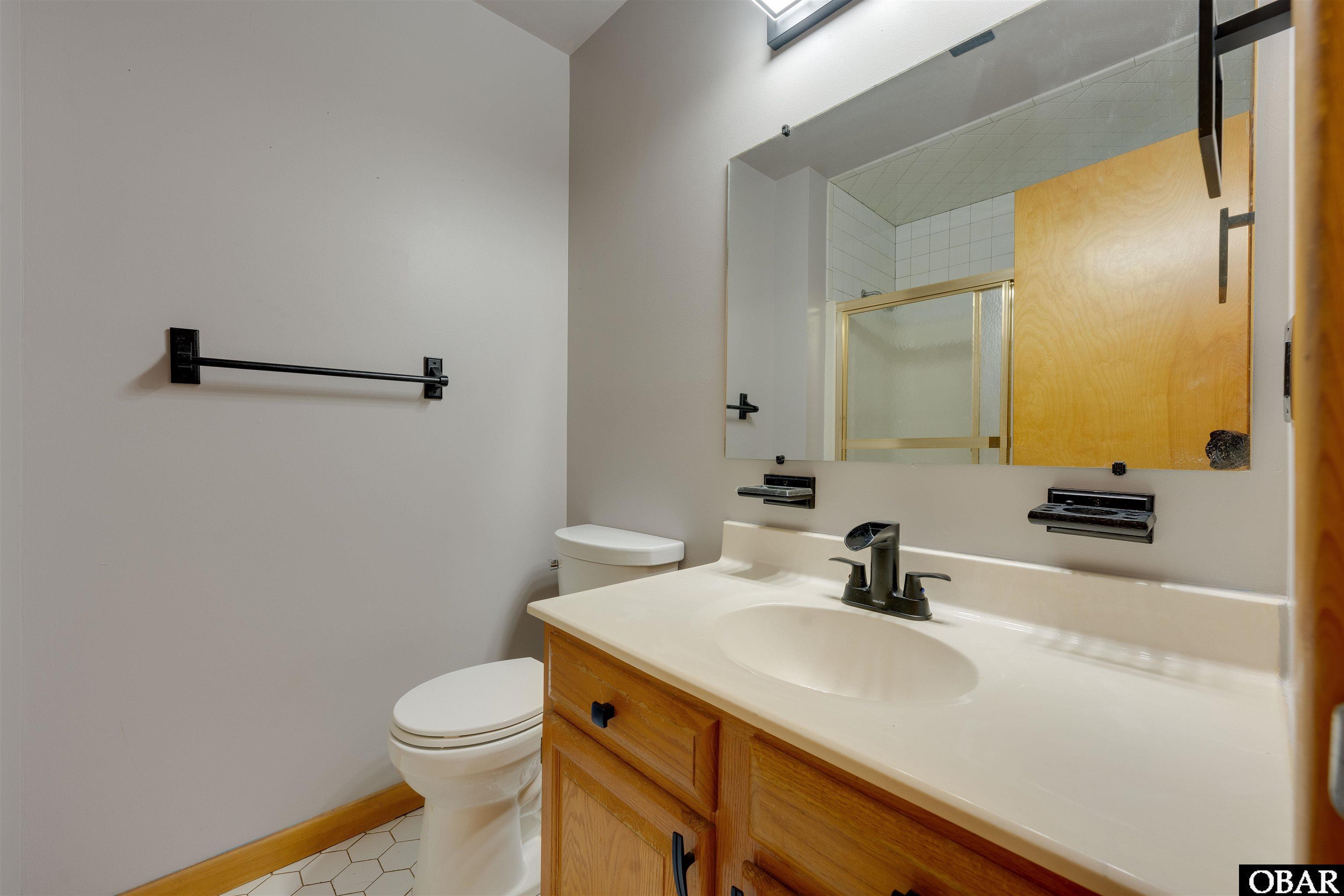 102 Reggie Owens Drive, Harbinger, NC 27941, 3 Bedrooms Bedrooms, ,2 BathroomsBathrooms,Residential,For sale,Reggie Owens Drive,125809