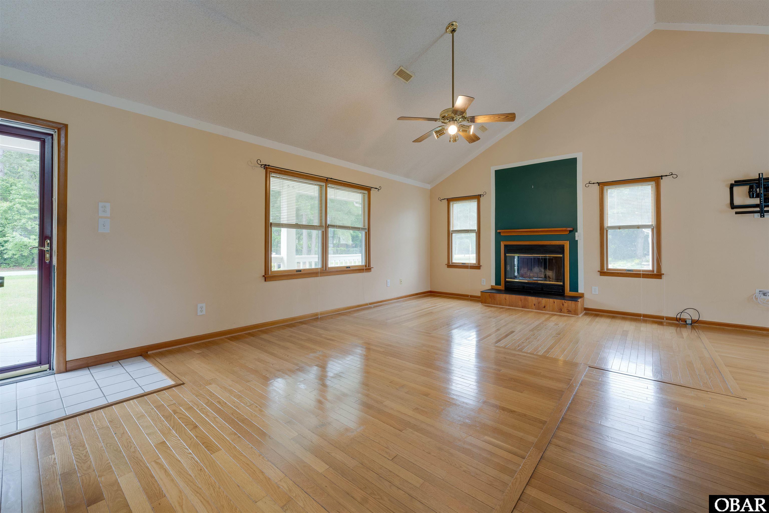102 Reggie Owens Drive, Harbinger, NC 27941, 3 Bedrooms Bedrooms, ,2 BathroomsBathrooms,Residential,For sale,Reggie Owens Drive,125809