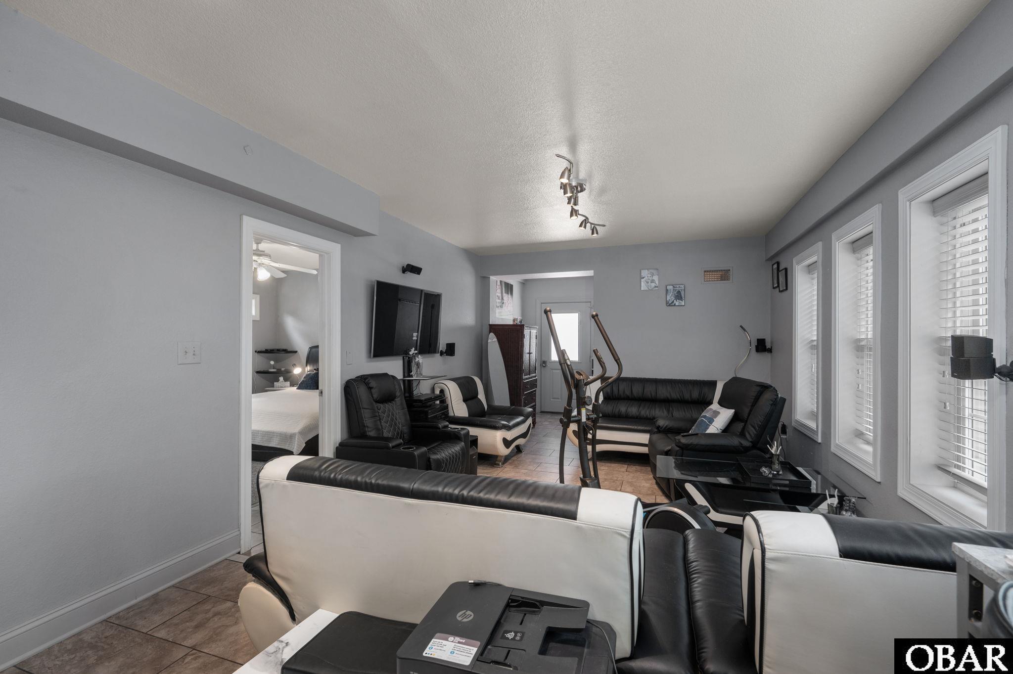 408 Holly Street, Kill Devil Hills, NC 27948, 4 Bedrooms Bedrooms, ,3 BathroomsBathrooms,Residential,For sale,Holly Street,125827