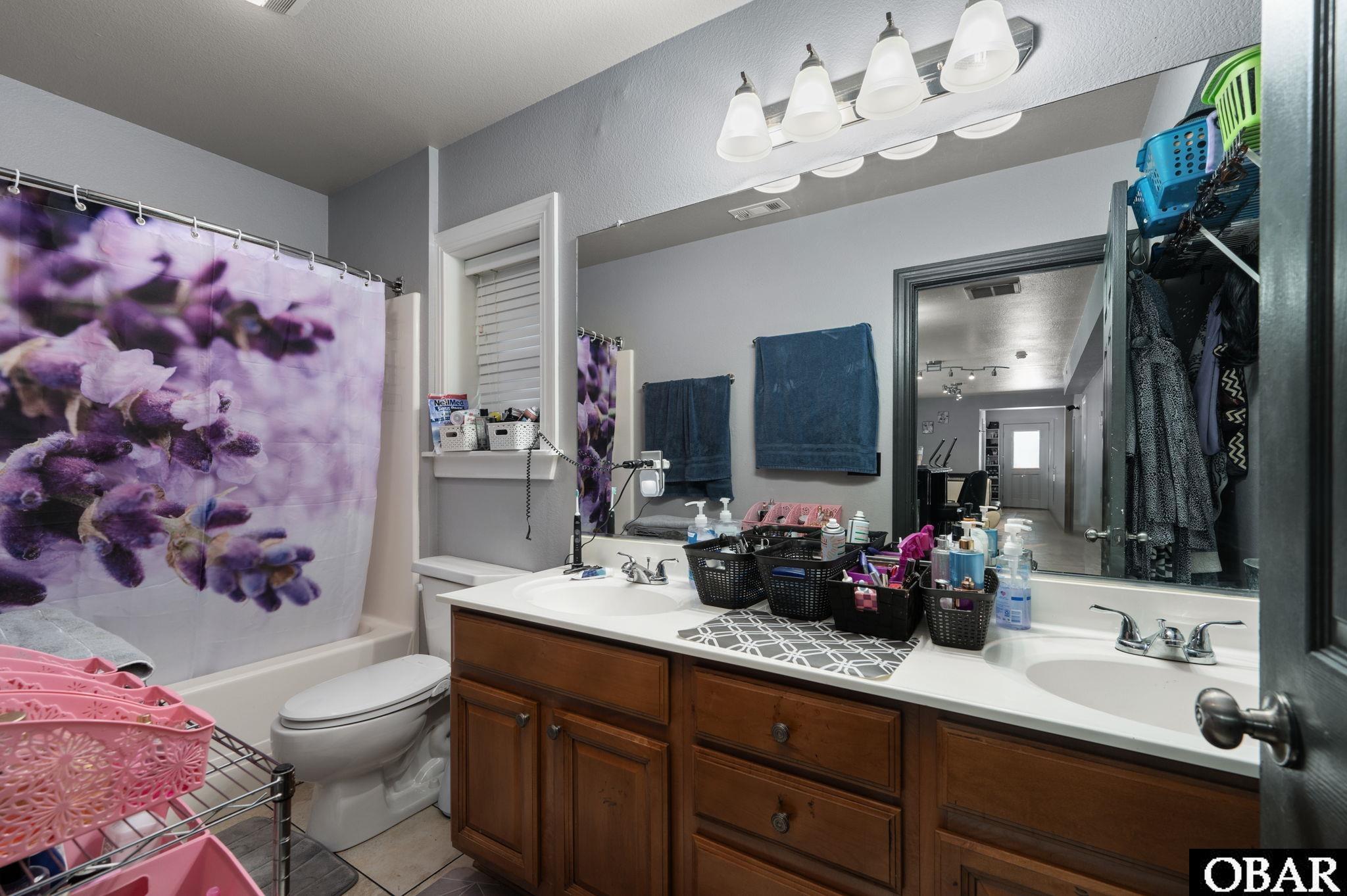 408 Holly Street, Kill Devil Hills, NC 27948, 4 Bedrooms Bedrooms, ,3 BathroomsBathrooms,Residential,For sale,Holly Street,125827