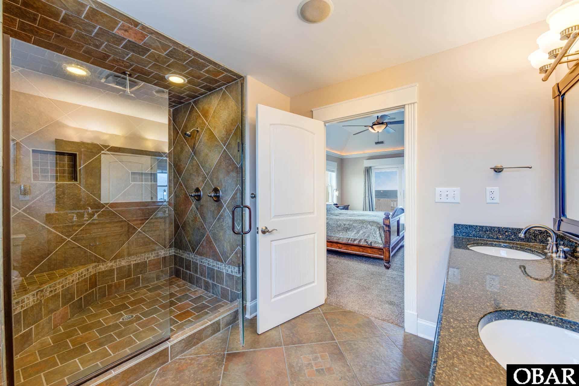 41815 Ocean View Drive, Avon, NC 27915, 6 Bedrooms Bedrooms, ,5 BathroomsBathrooms,Residential,For sale,Ocean View Drive,125860