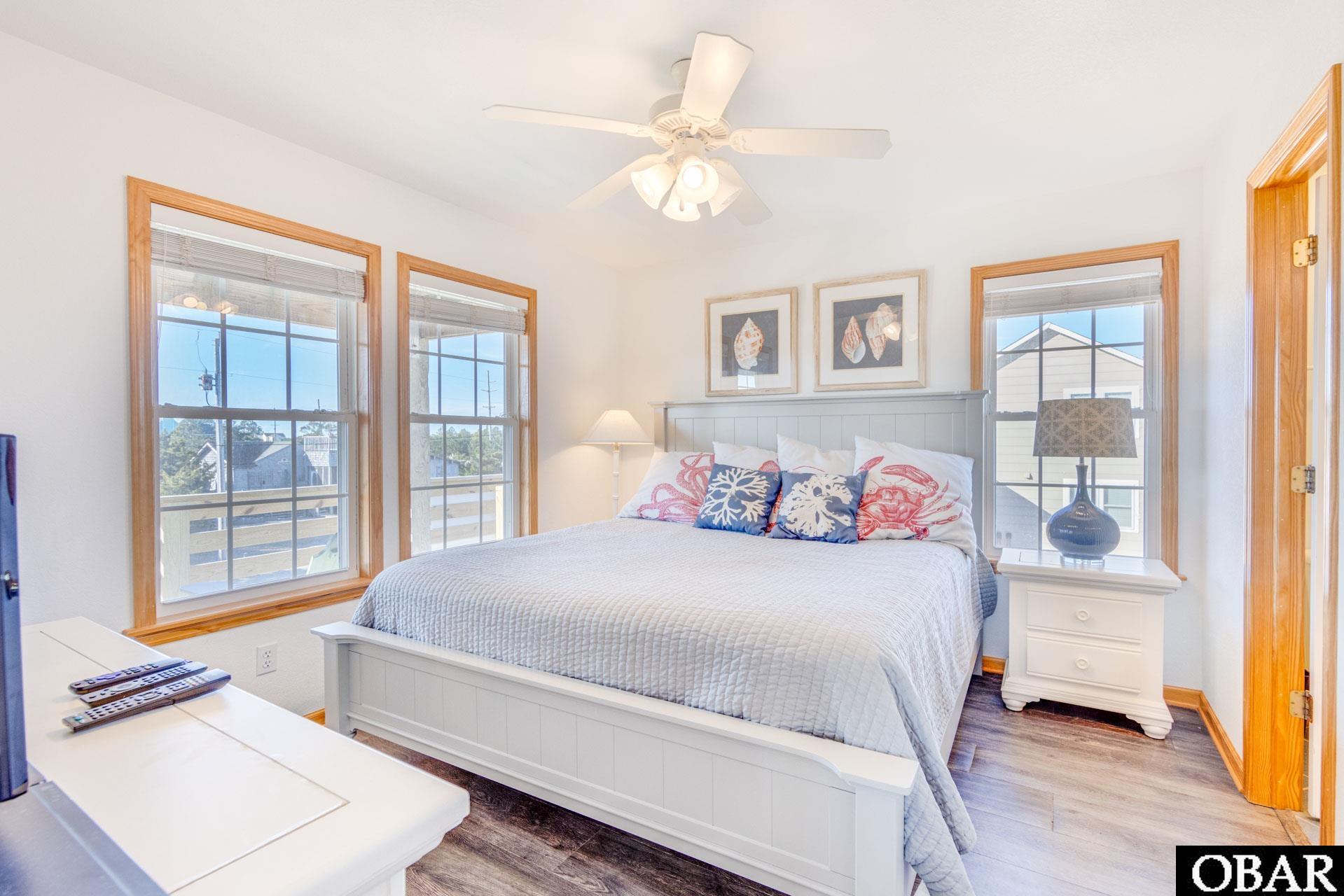 26205 Bluebeard Road, Salvo, NC 27972, 4 Bedrooms Bedrooms, ,4 BathroomsBathrooms,Residential,For sale,Bluebeard Road,125883