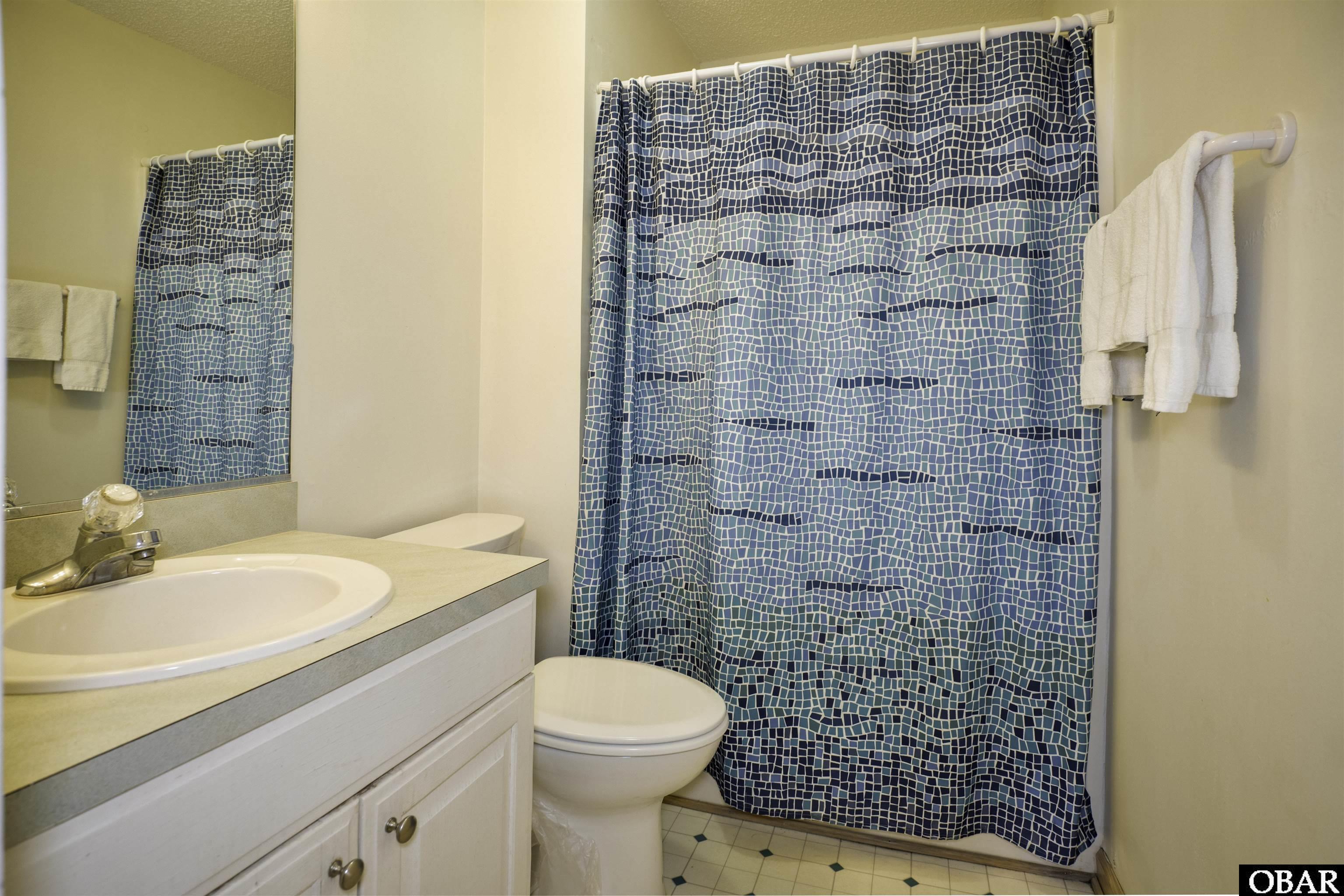1041 Whalehead Drive, Corolla, NC 27927, 6 Bedrooms Bedrooms, ,4 BathroomsBathrooms,Residential,For sale,Whalehead Drive,125943